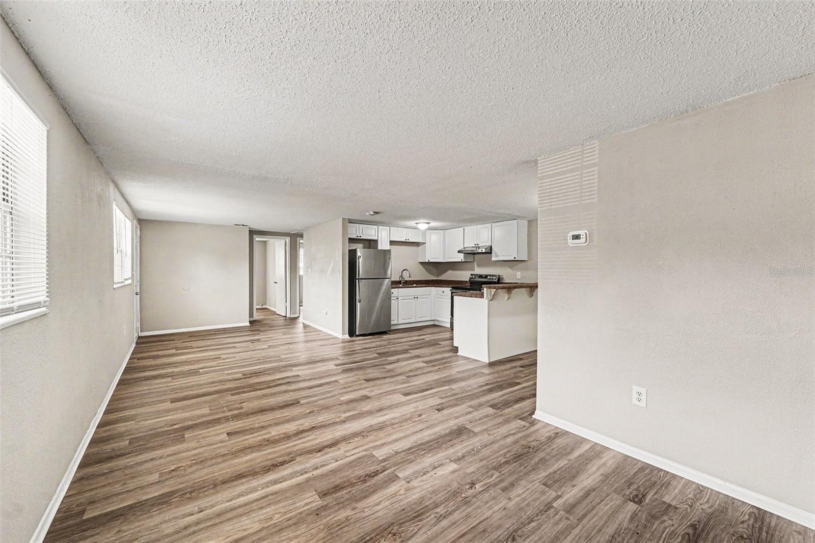10112 N LANTANA AVE, TAMPA, FL, 33612