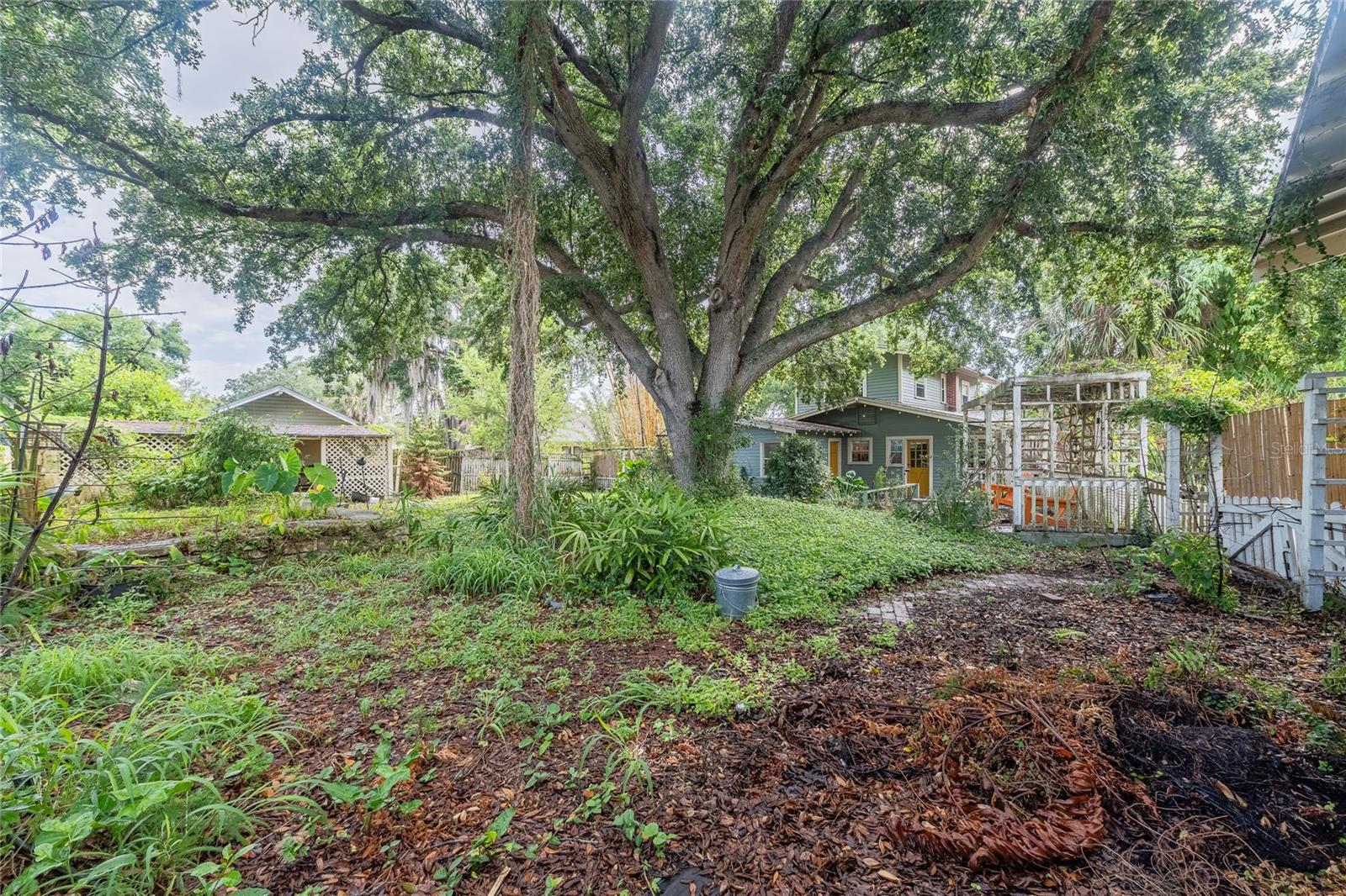 116 S LAKESHORE BLVD, LAKE WALES, FL, 33853