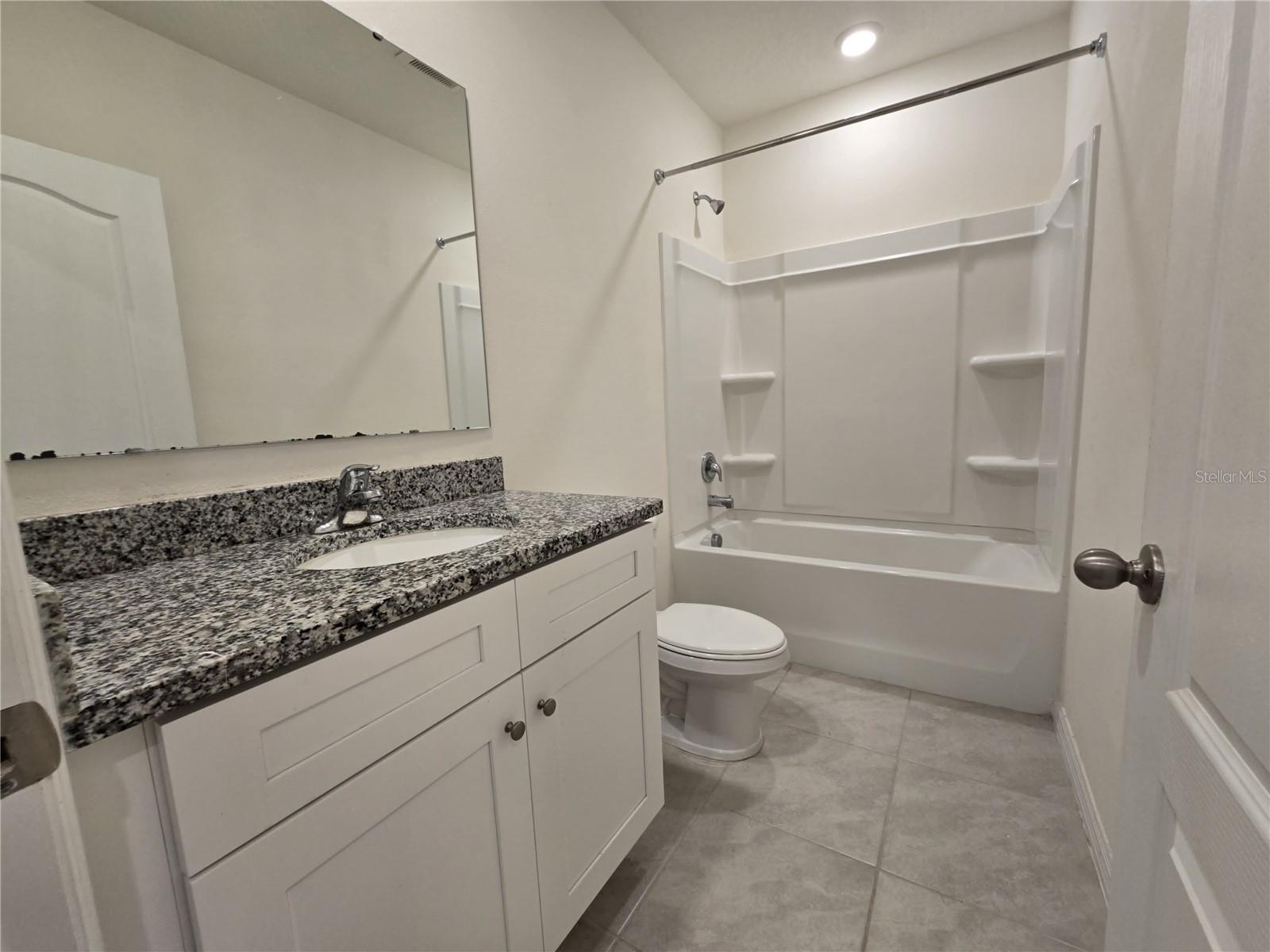 1242 LIDO DR, HOWEY IN THE HILLS, FL, 34737