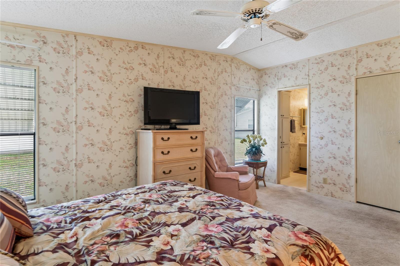 37621 ROSALITA AVE, ZEPHYRHILLS, FL, 33541
