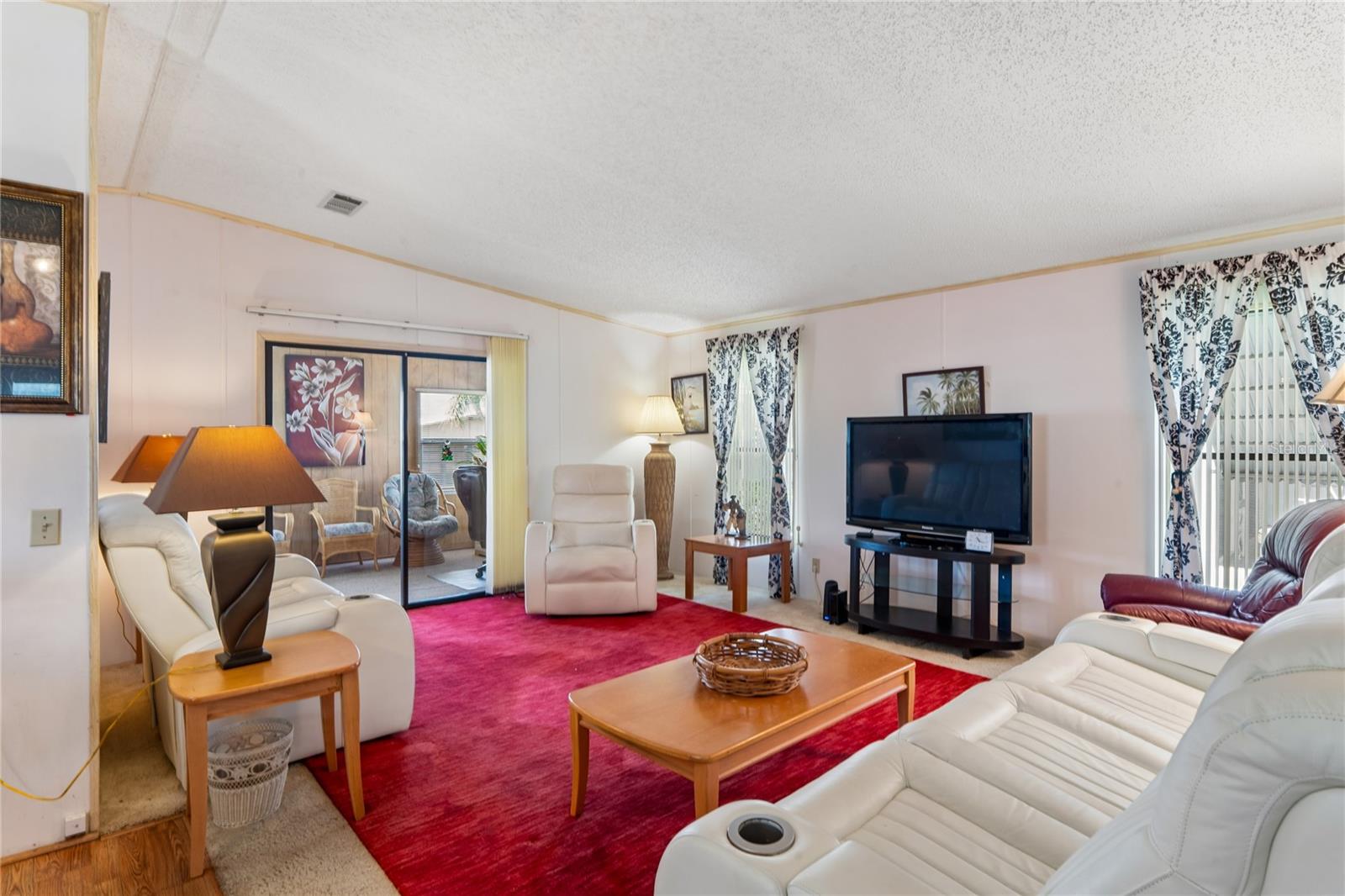37621 ROSALITA AVE, ZEPHYRHILLS, FL, 33541