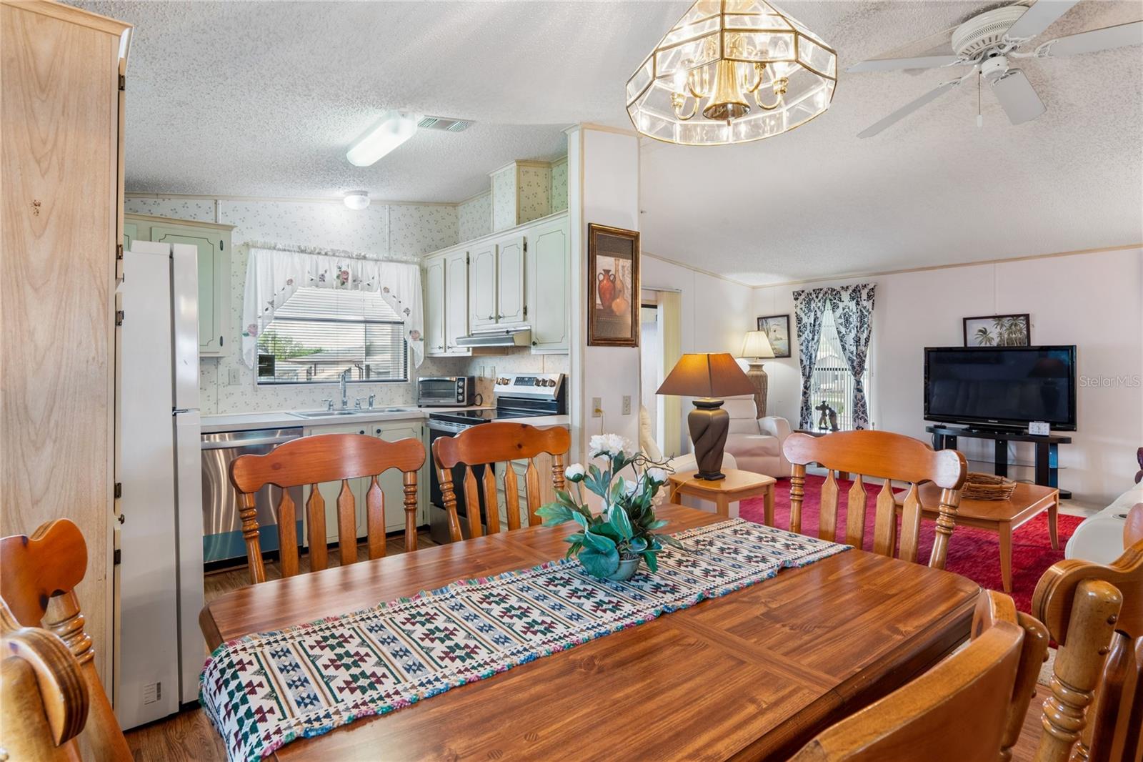 37621 ROSALITA AVE, ZEPHYRHILLS, FL, 33541