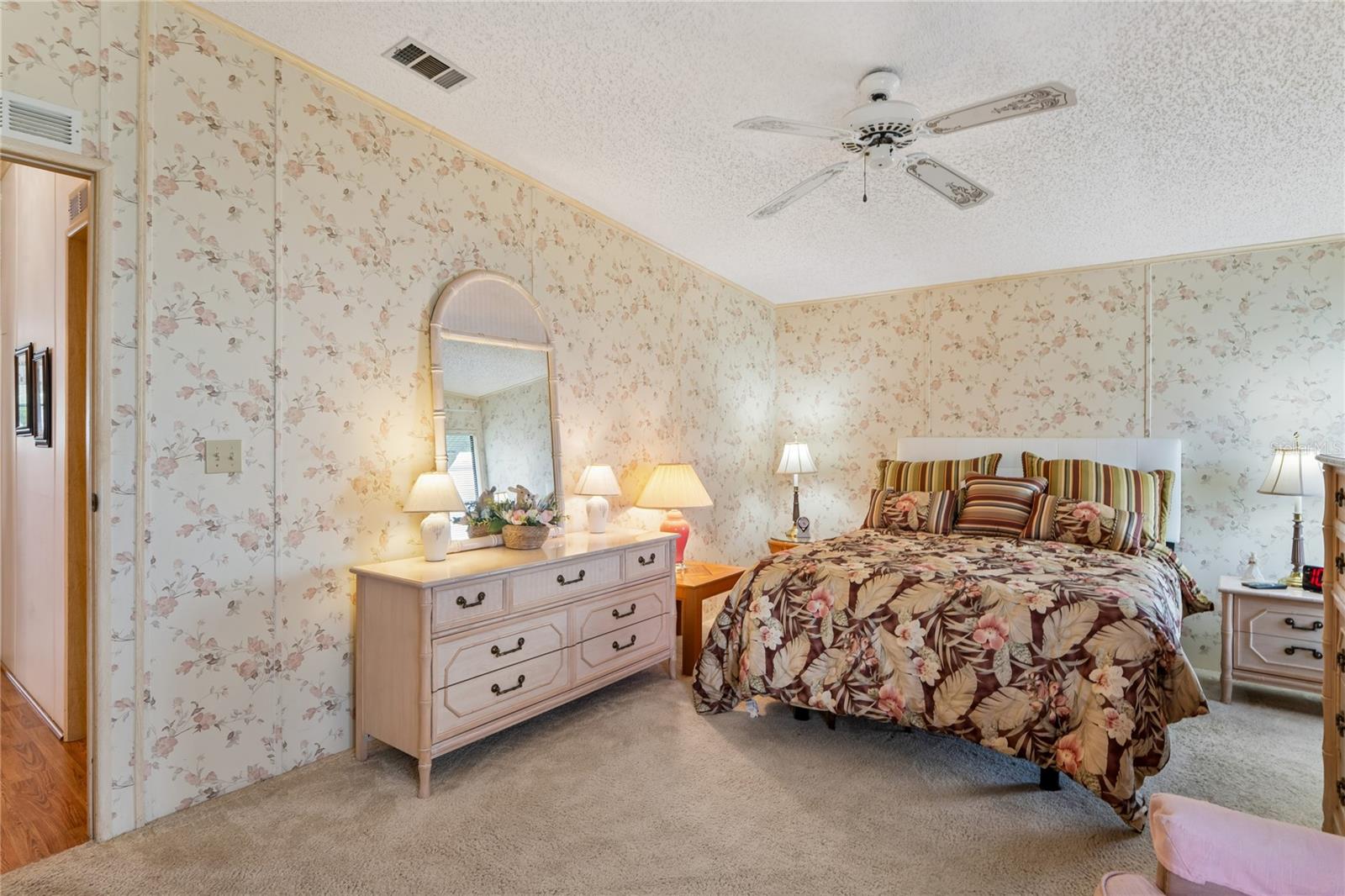 37621 ROSALITA AVE, ZEPHYRHILLS, FL, 33541