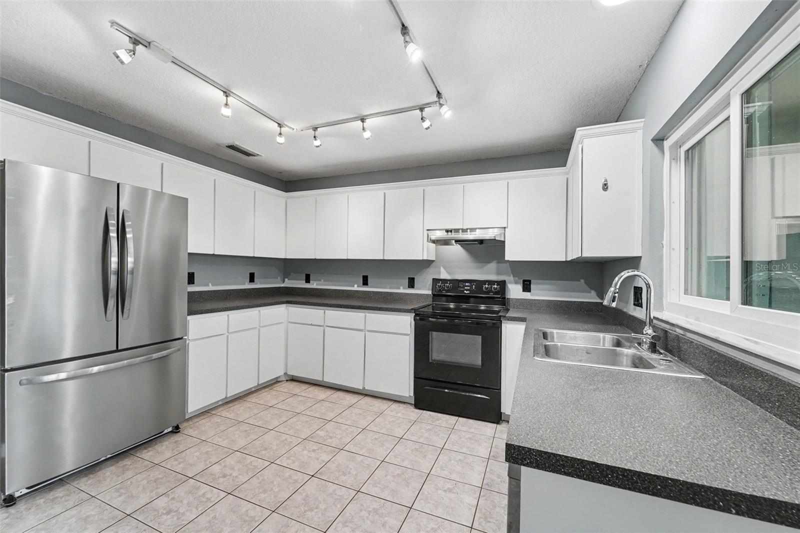 14806 MORNING DR, LUTZ, FL, 33559