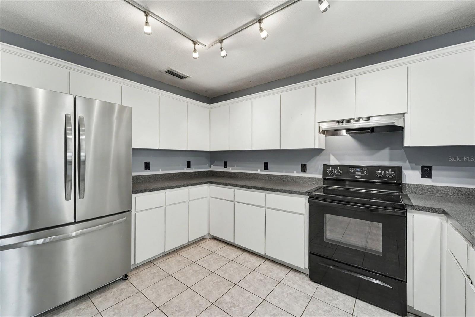 14806 MORNING DR, LUTZ, FL, 33559