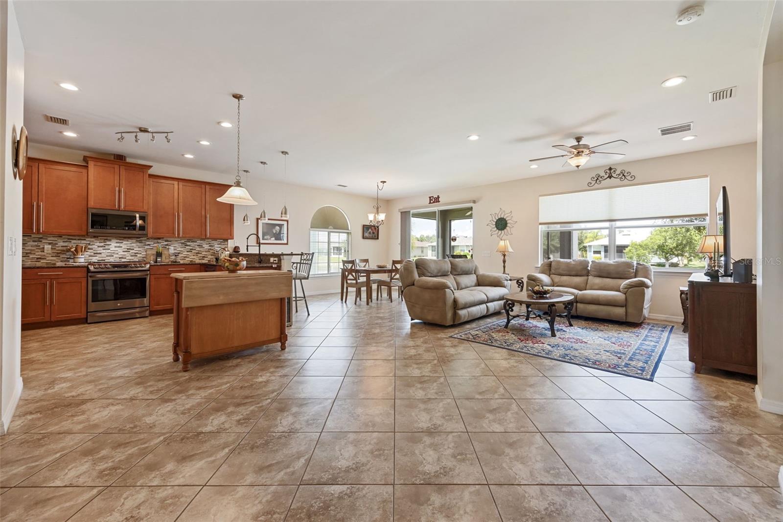 8648 LAKE FRONT CT, PUNTA GORDA, FL, 33950