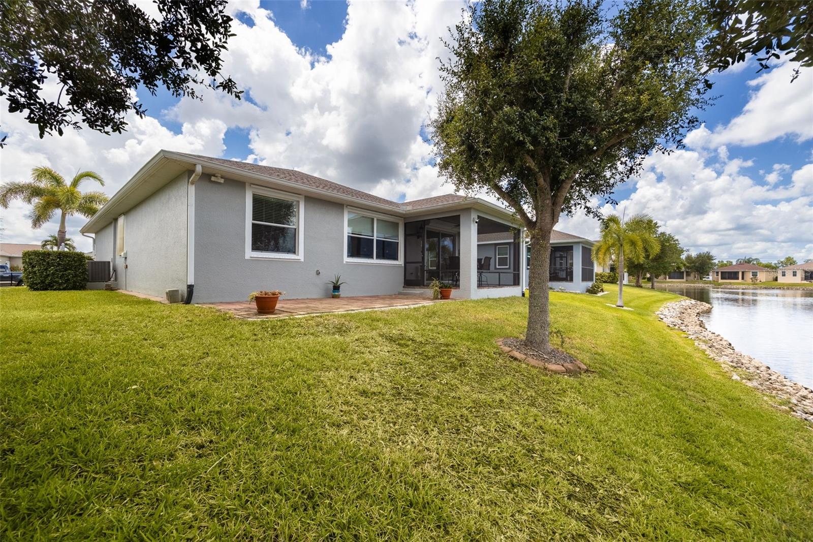 8648 LAKE FRONT CT, PUNTA GORDA, FL, 33950