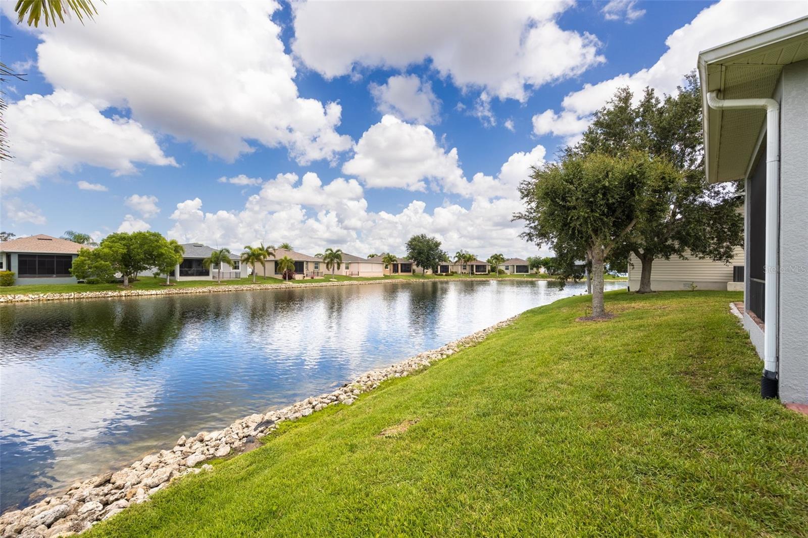 8648 LAKE FRONT CT, PUNTA GORDA, FL, 33950