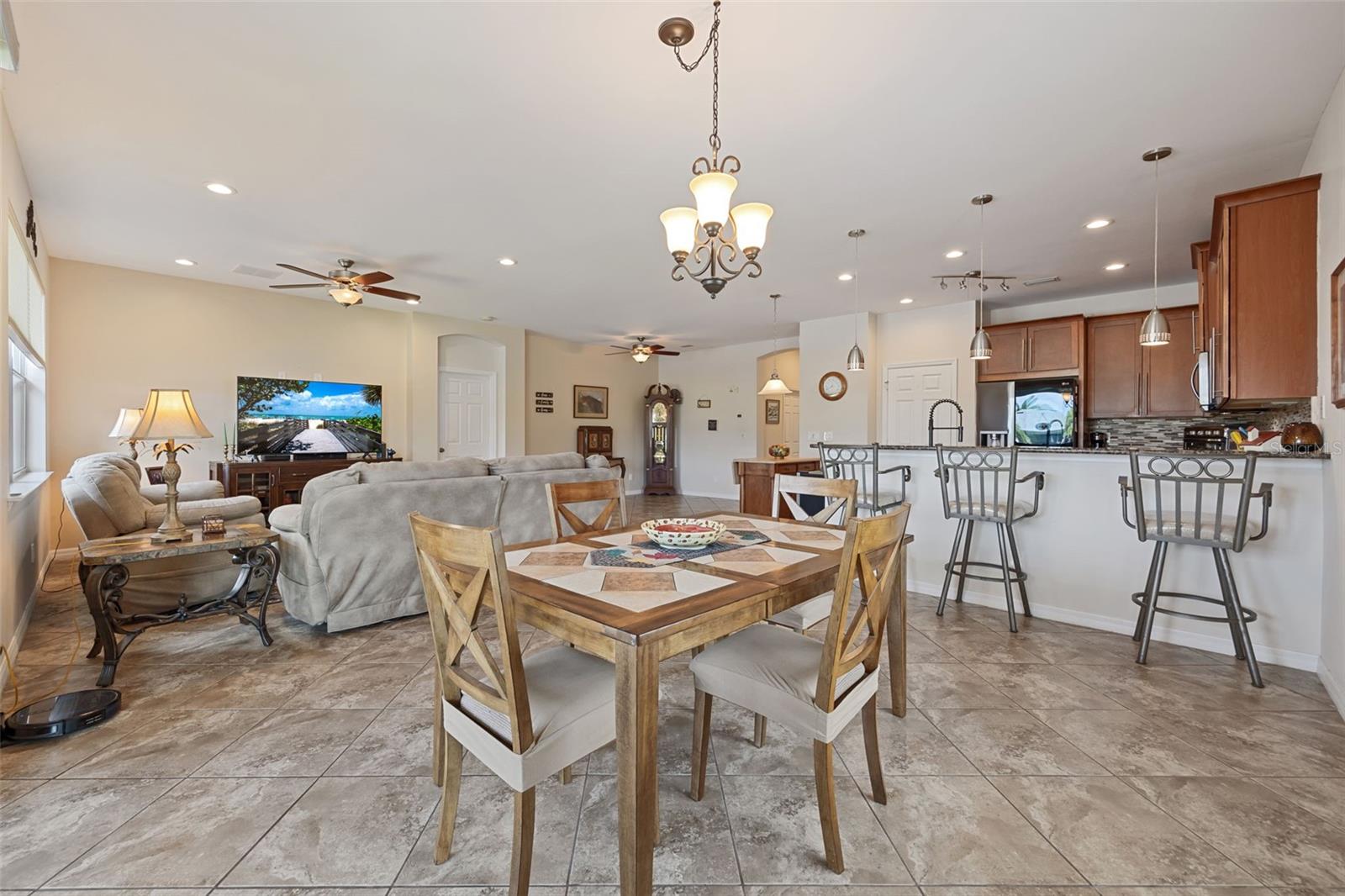 8648 LAKE FRONT CT, PUNTA GORDA, FL, 33950