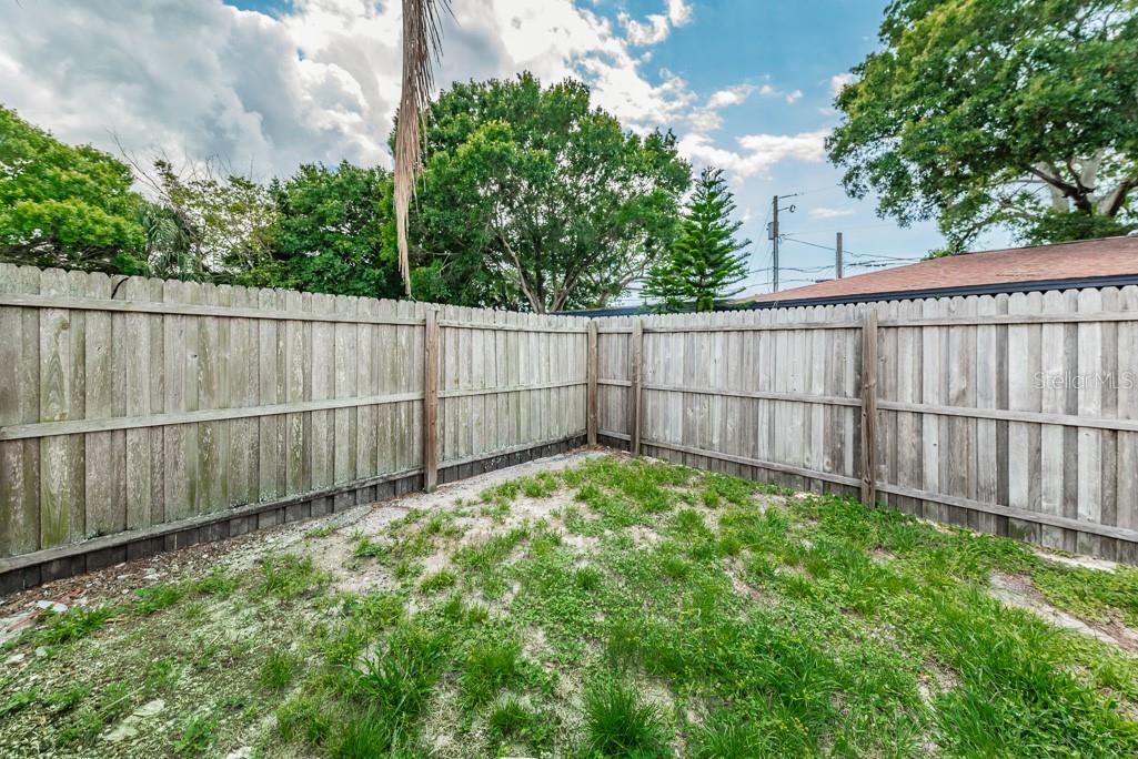 410 S AURORA, CLEARWATER, FL, 33765