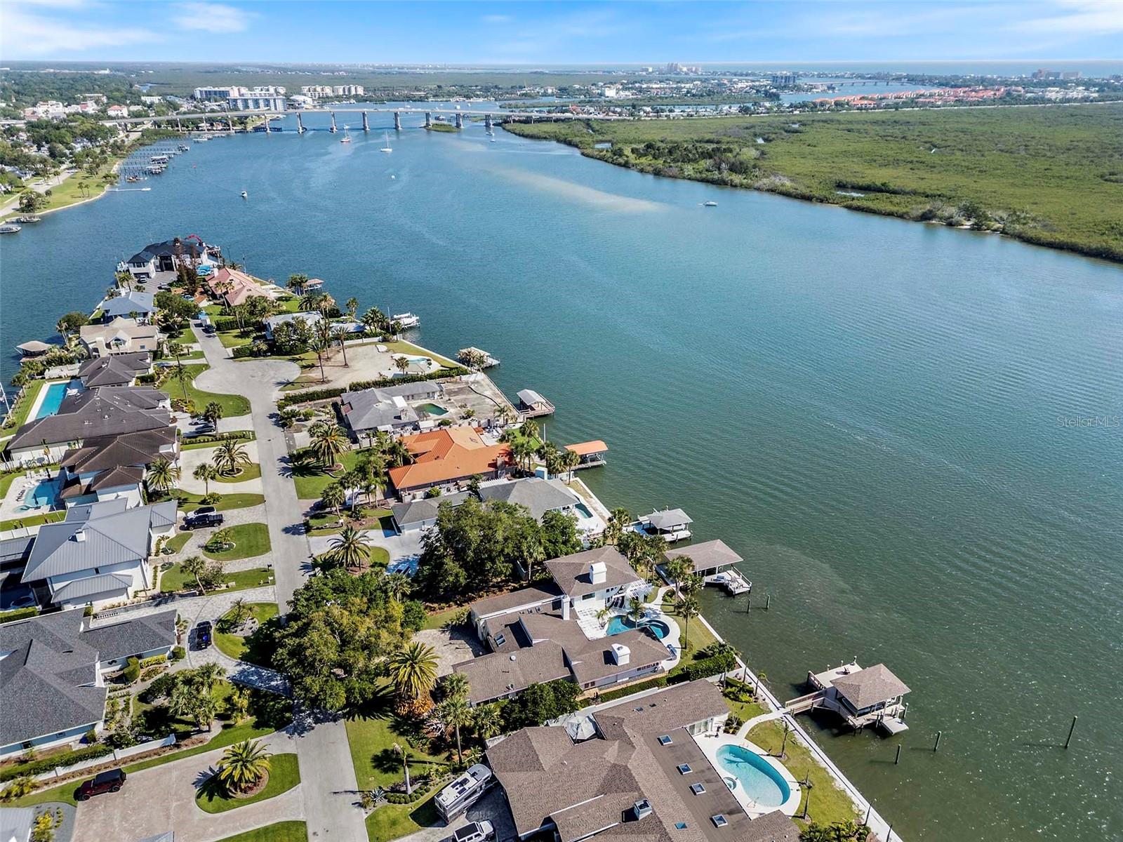 1215 COMMODORE DR, NEW SMYRNA BEACH, FL, 32168