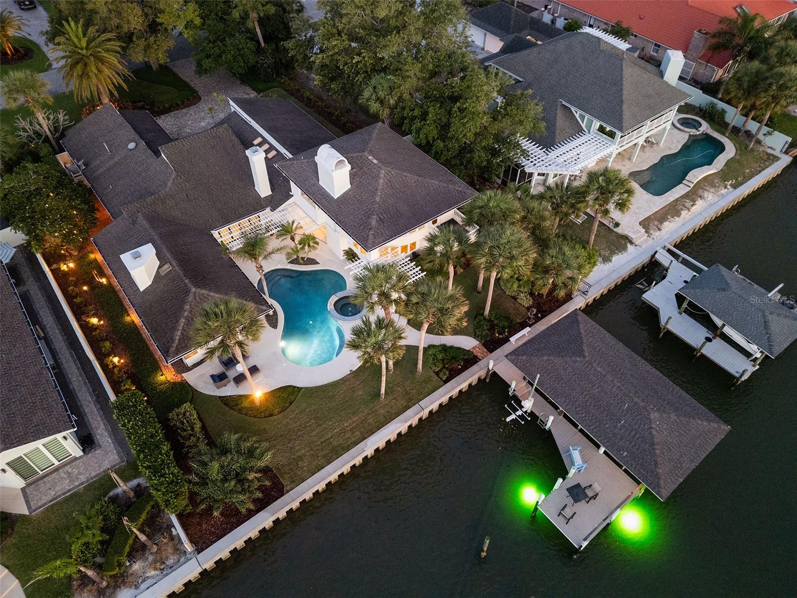 1215 COMMODORE DR, NEW SMYRNA BEACH, FL, 32168