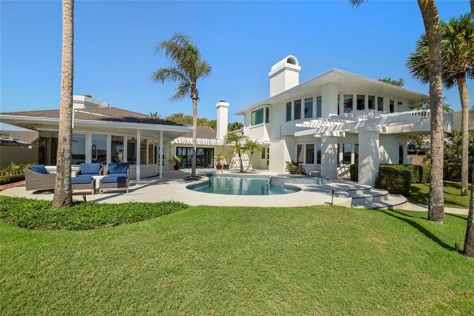 1215 COMMODORE DR, NEW SMYRNA BEACH, FL, 32168