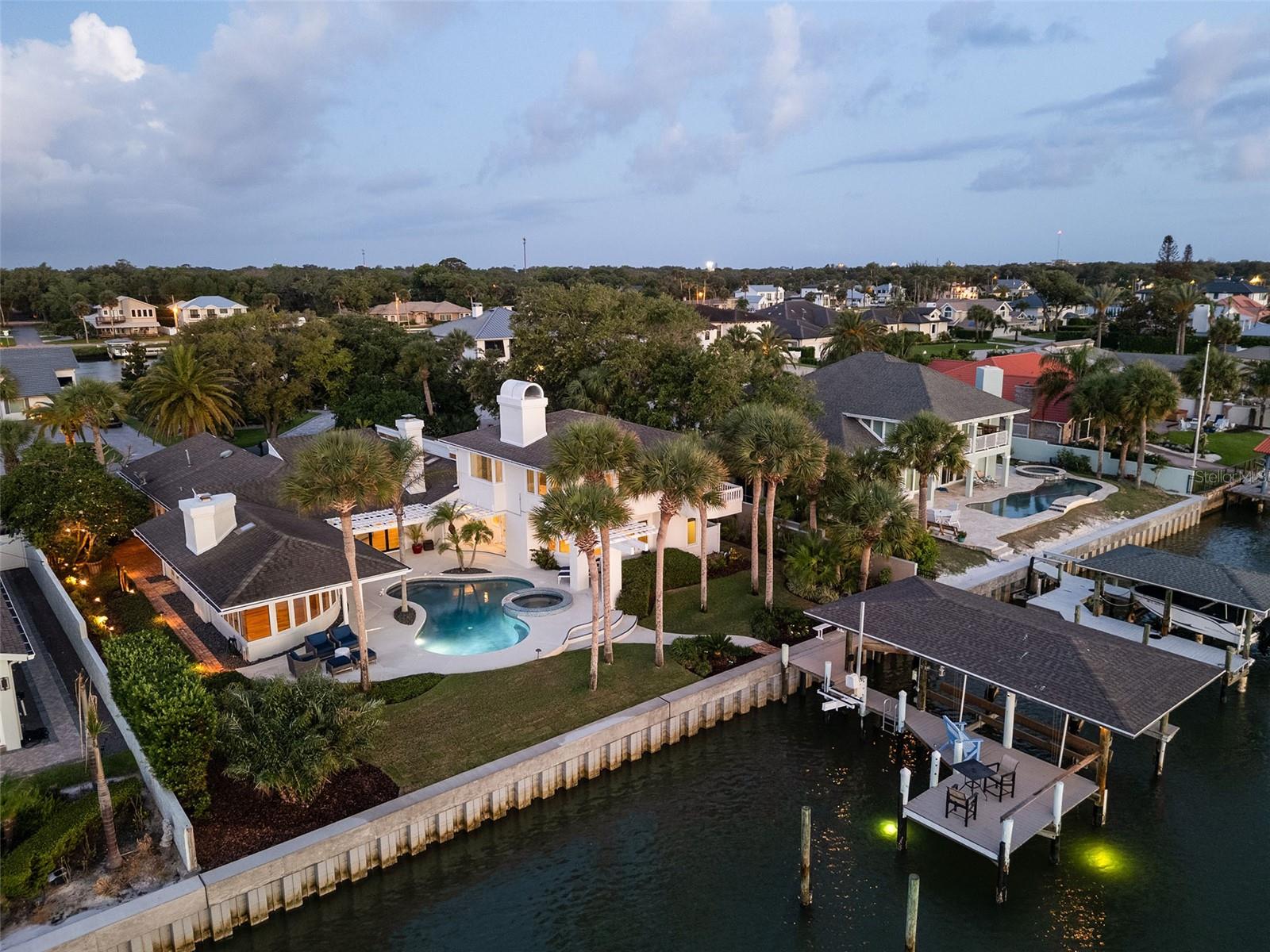 1215 COMMODORE DR, NEW SMYRNA BEACH, FL, 32168