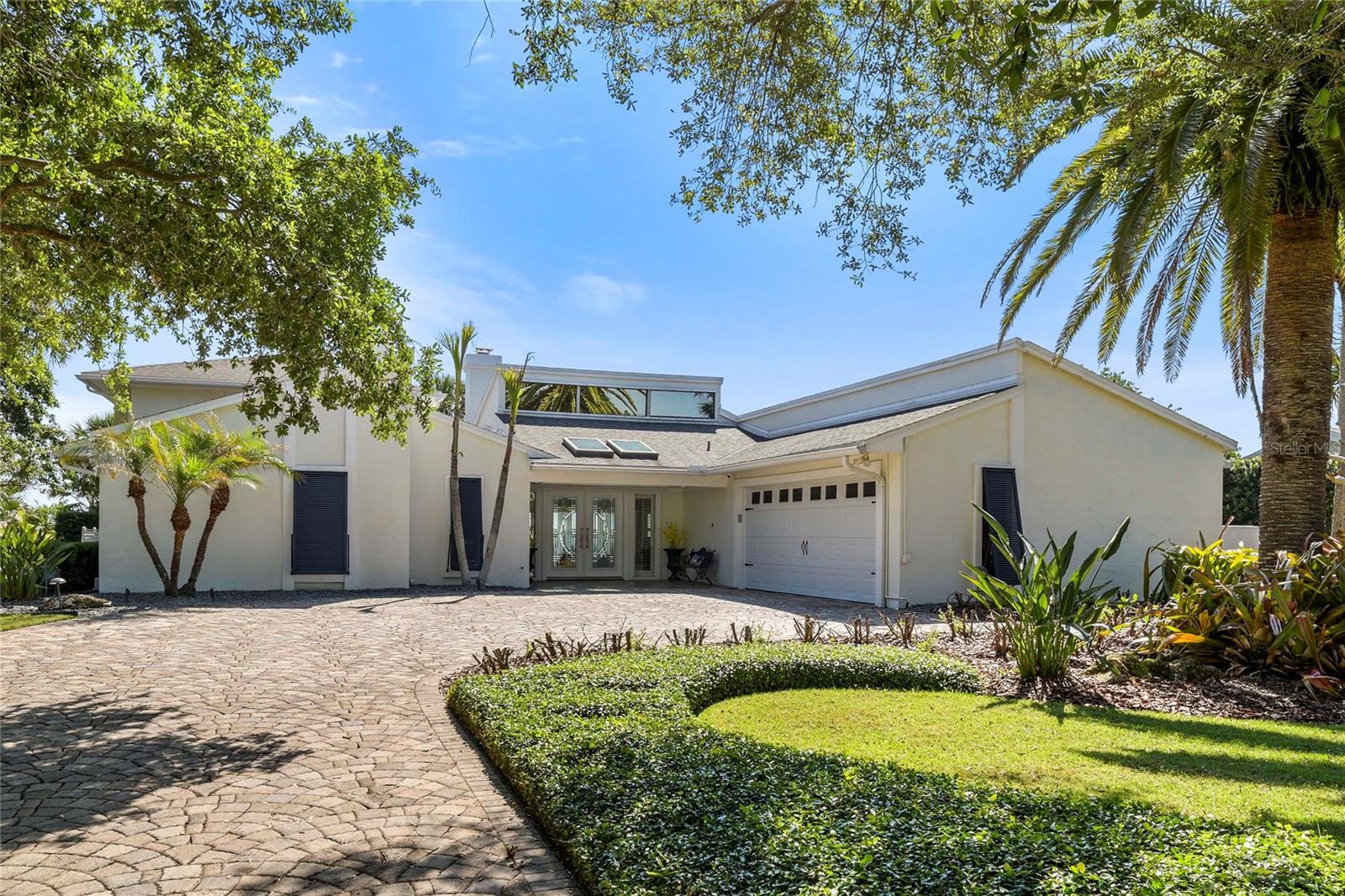 1215 COMMODORE DR, NEW SMYRNA BEACH, FL, 32168