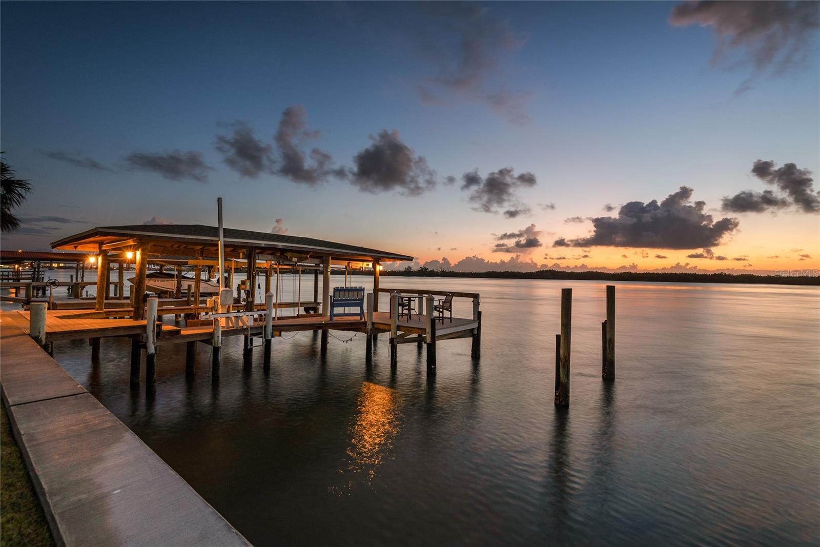 1215 COMMODORE DR, NEW SMYRNA BEACH, FL, 32168