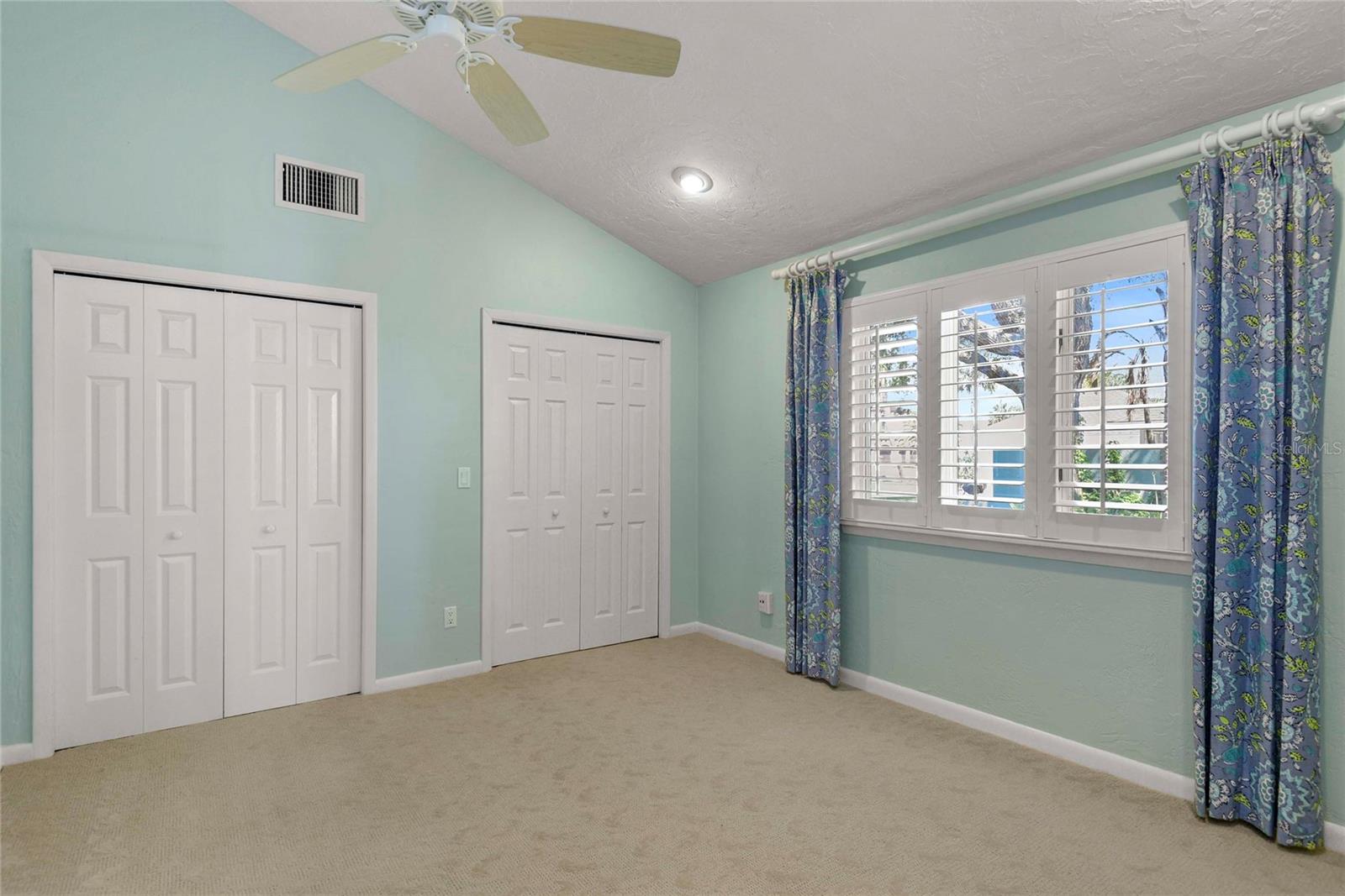 1215 COMMODORE DR, NEW SMYRNA BEACH, FL, 32168