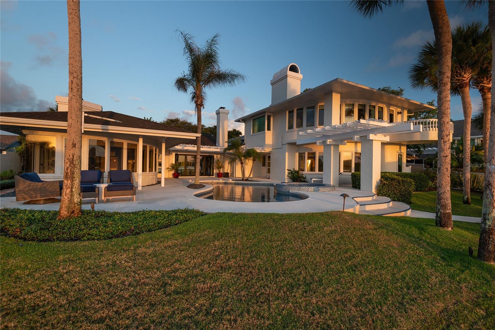 1215 COMMODORE DR, NEW SMYRNA BEACH, FL, 32168