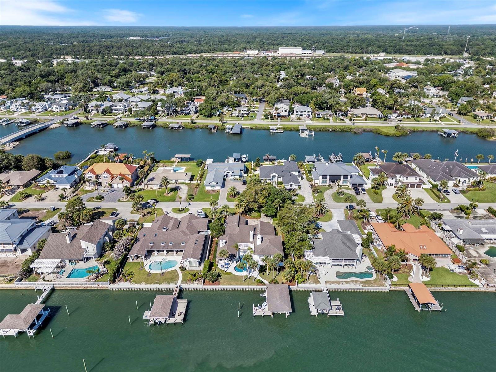 1215 COMMODORE DR, NEW SMYRNA BEACH, FL, 32168