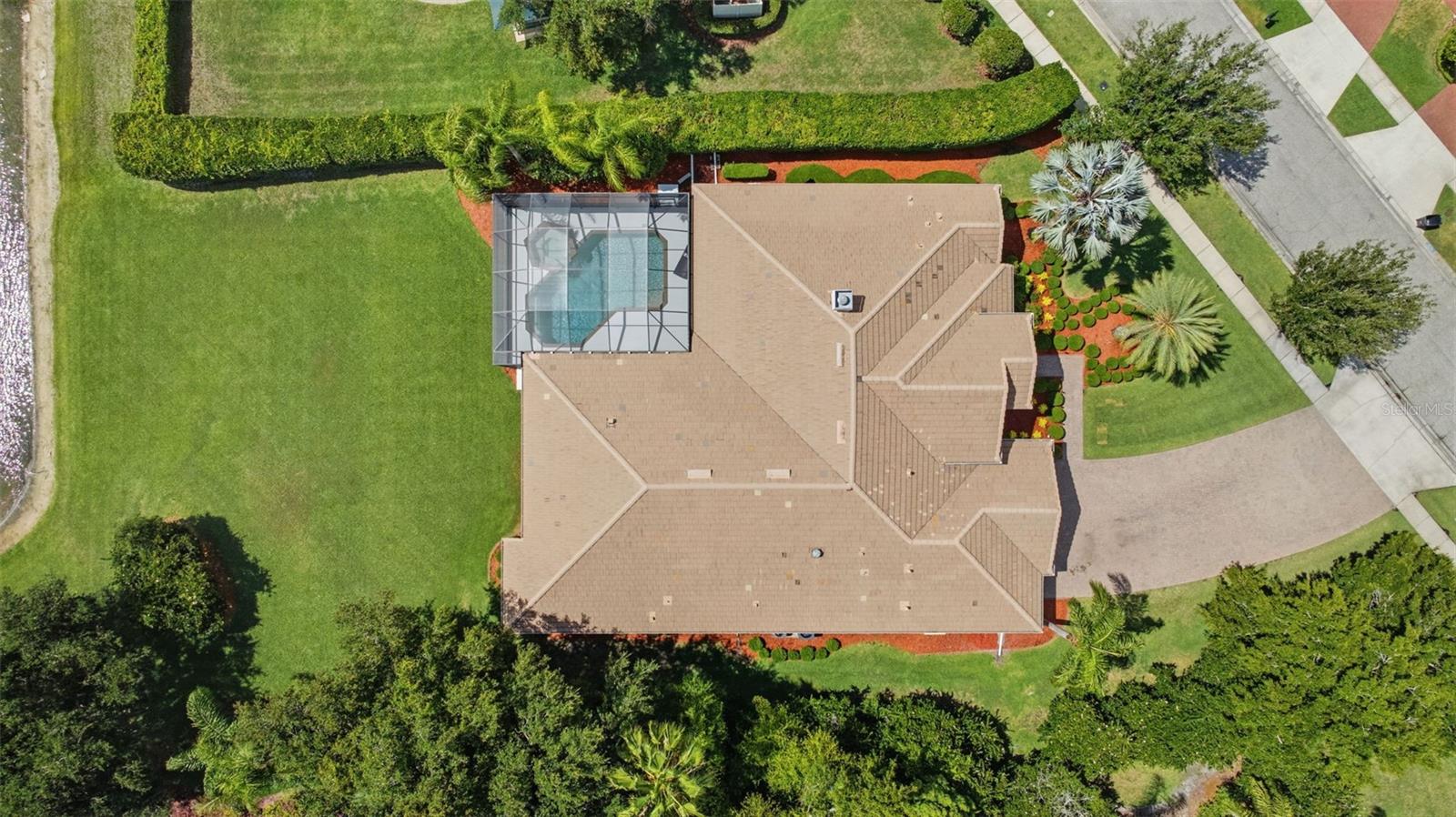 9409 TREE TOPS LAKE RD, TAMPA, FL, 33626
