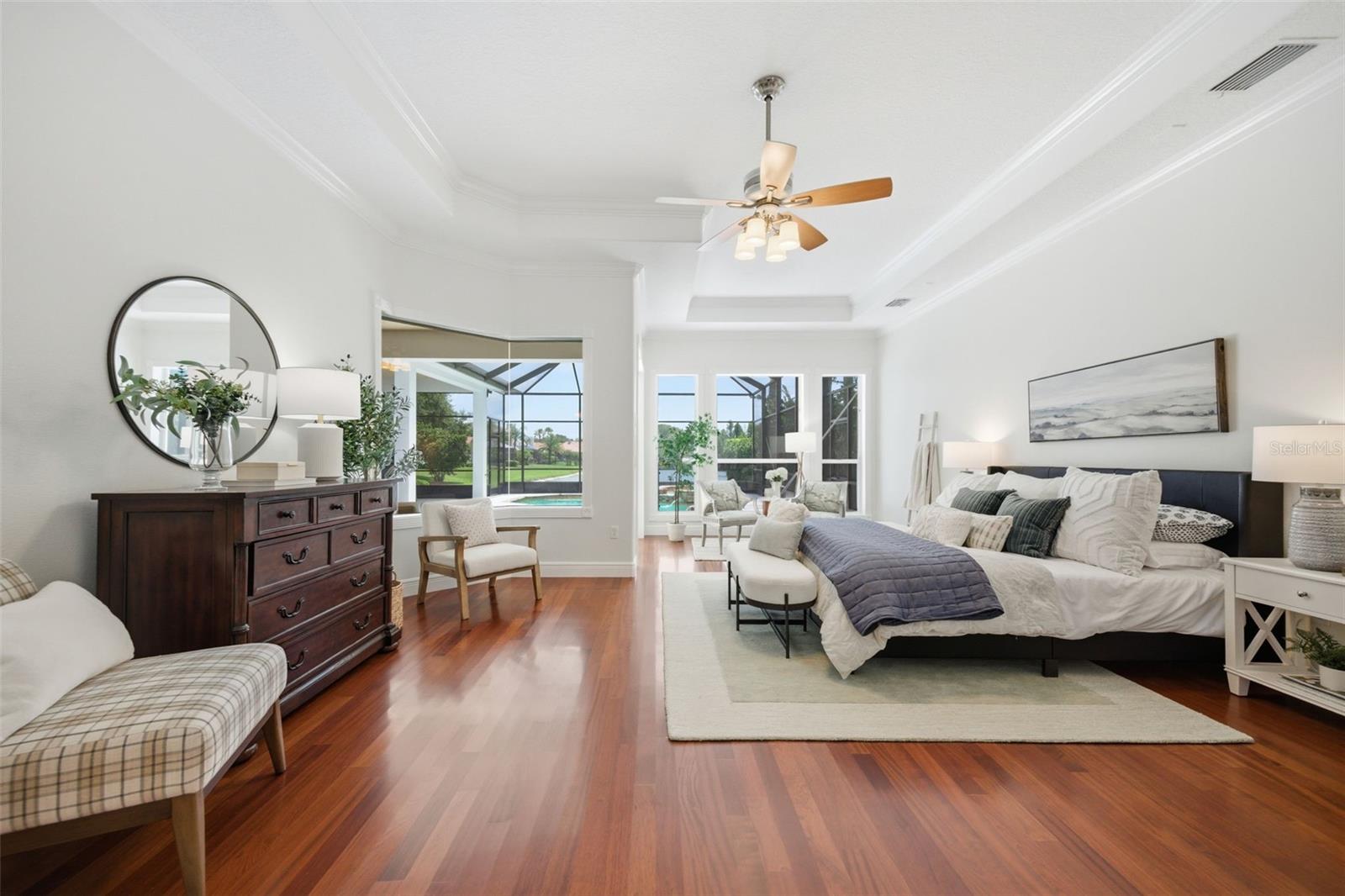 9409 TREE TOPS LAKE RD, TAMPA, FL, 33626
