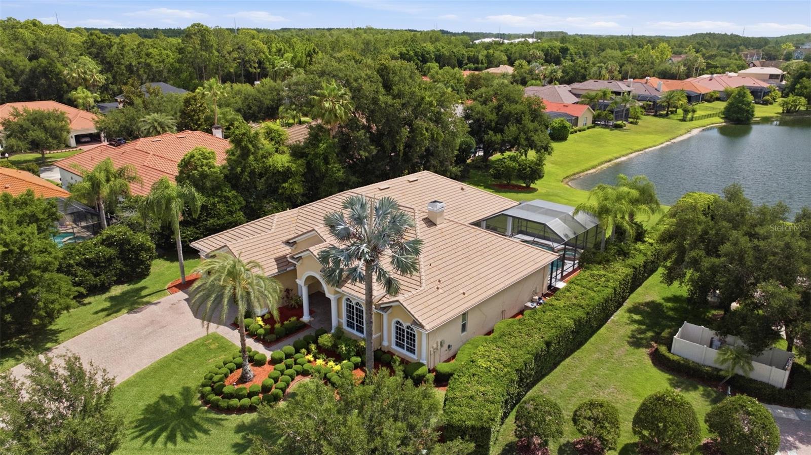 9409 TREE TOPS LAKE RD, TAMPA, FL, 33626