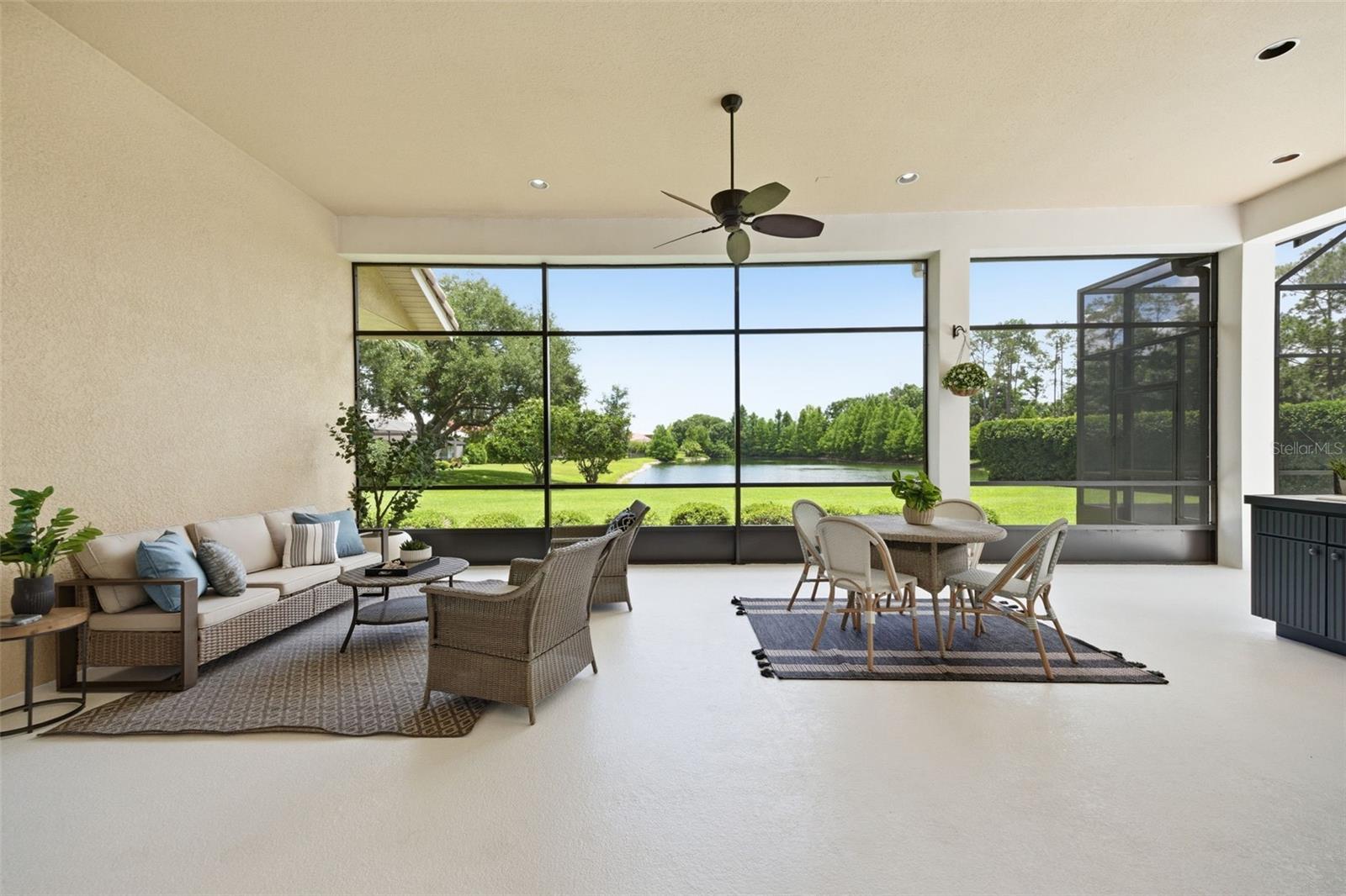 9409 TREE TOPS LAKE RD, TAMPA, FL, 33626