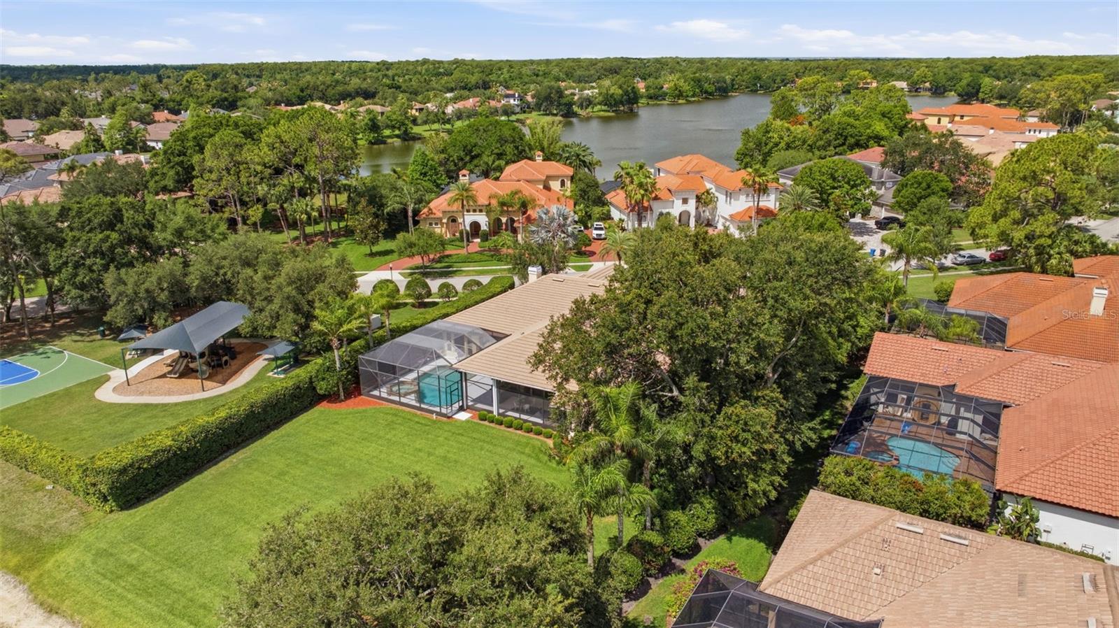 9409 TREE TOPS LAKE RD, TAMPA, FL, 33626