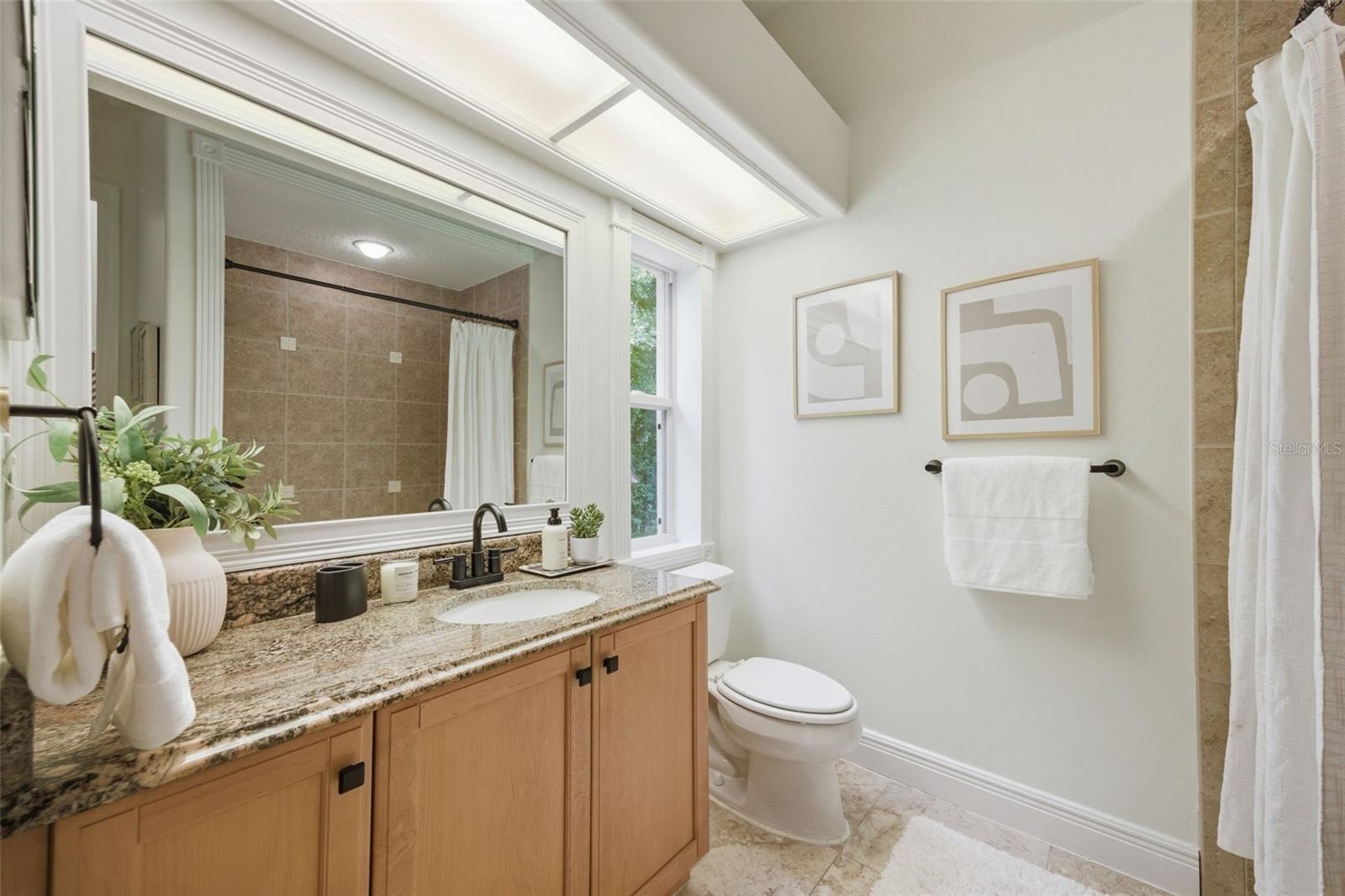 9409 TREE TOPS LAKE RD, TAMPA, FL, 33626
