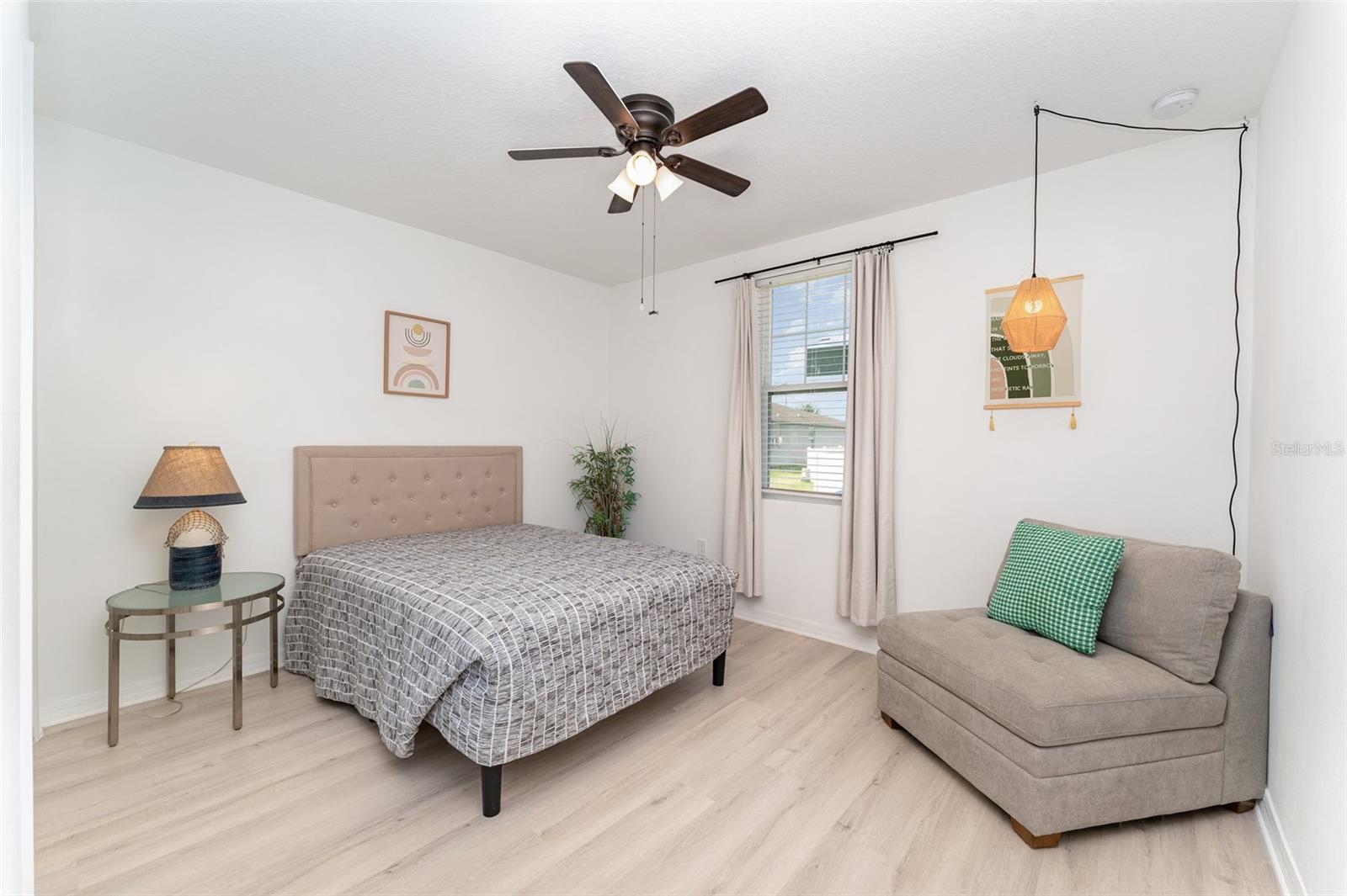 573 VISTA VILLAGES BLVD, DAVENPORT, FL, 33896