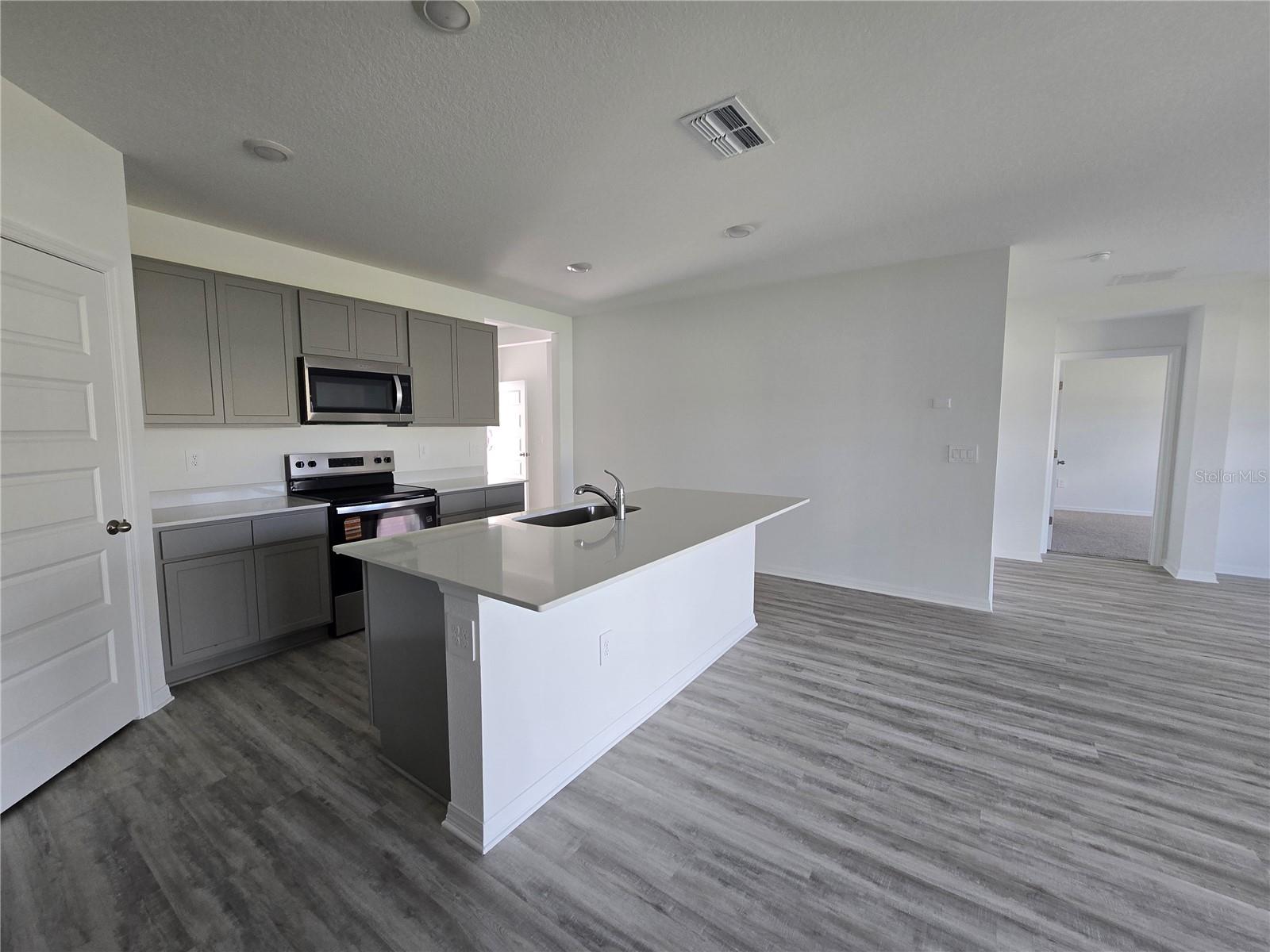 231 TAYLOR GROVES ST, LAKE WALES, FL, 33898