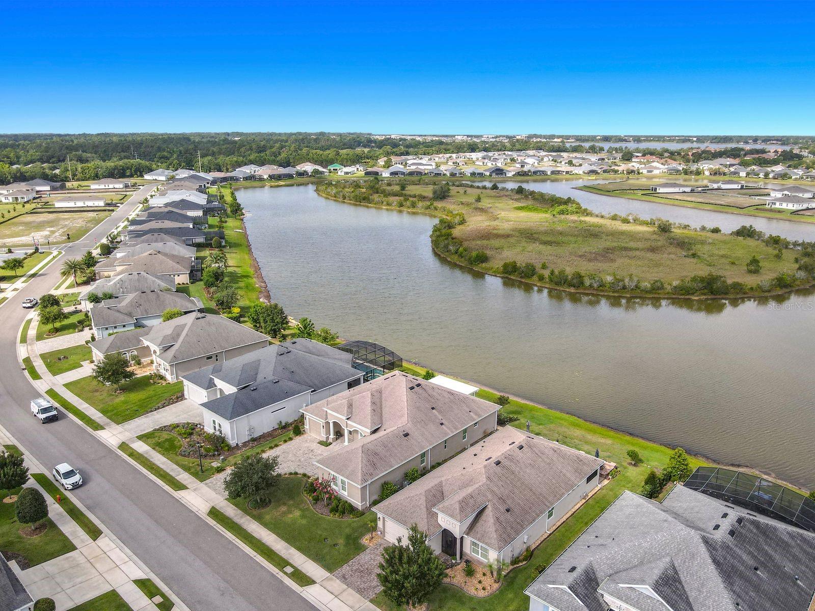 8461 BRIDGEPORT BAY CIR, MOUNT DORA, FL, 32757