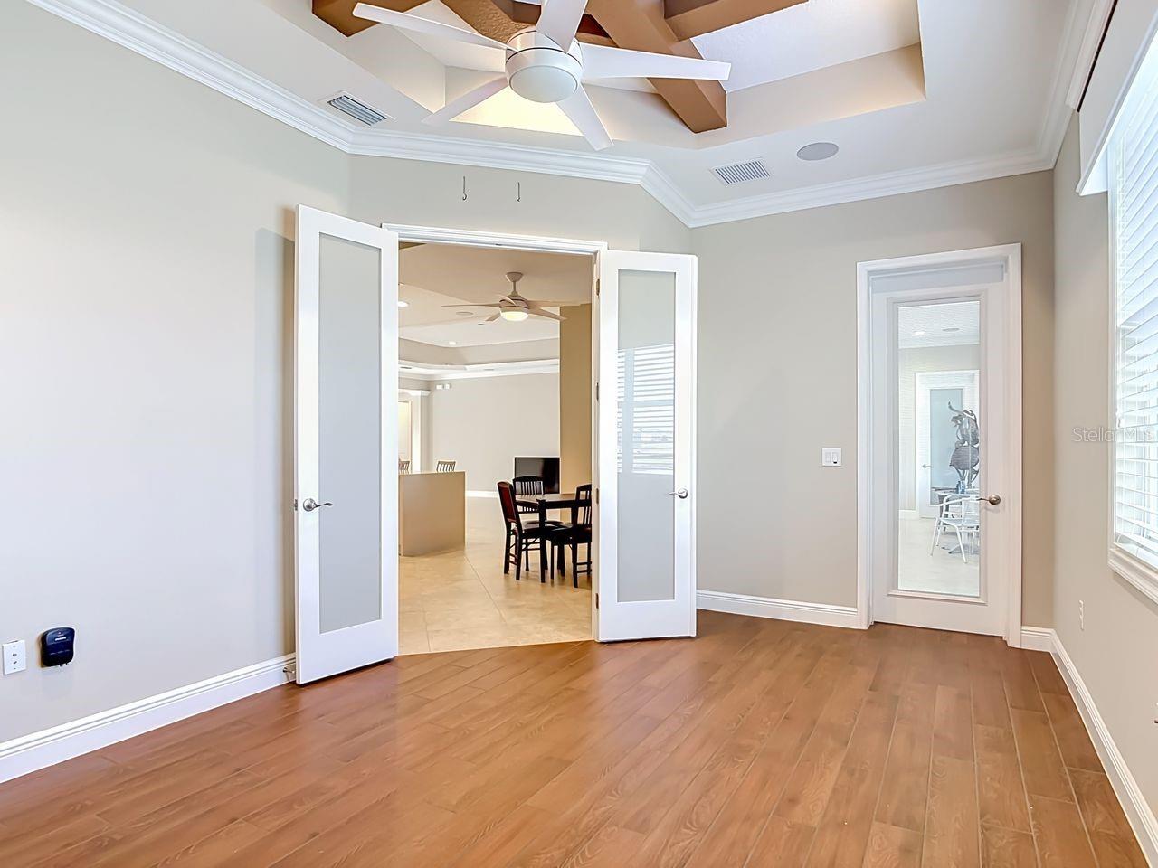 8461 BRIDGEPORT BAY CIR, MOUNT DORA, FL, 32757