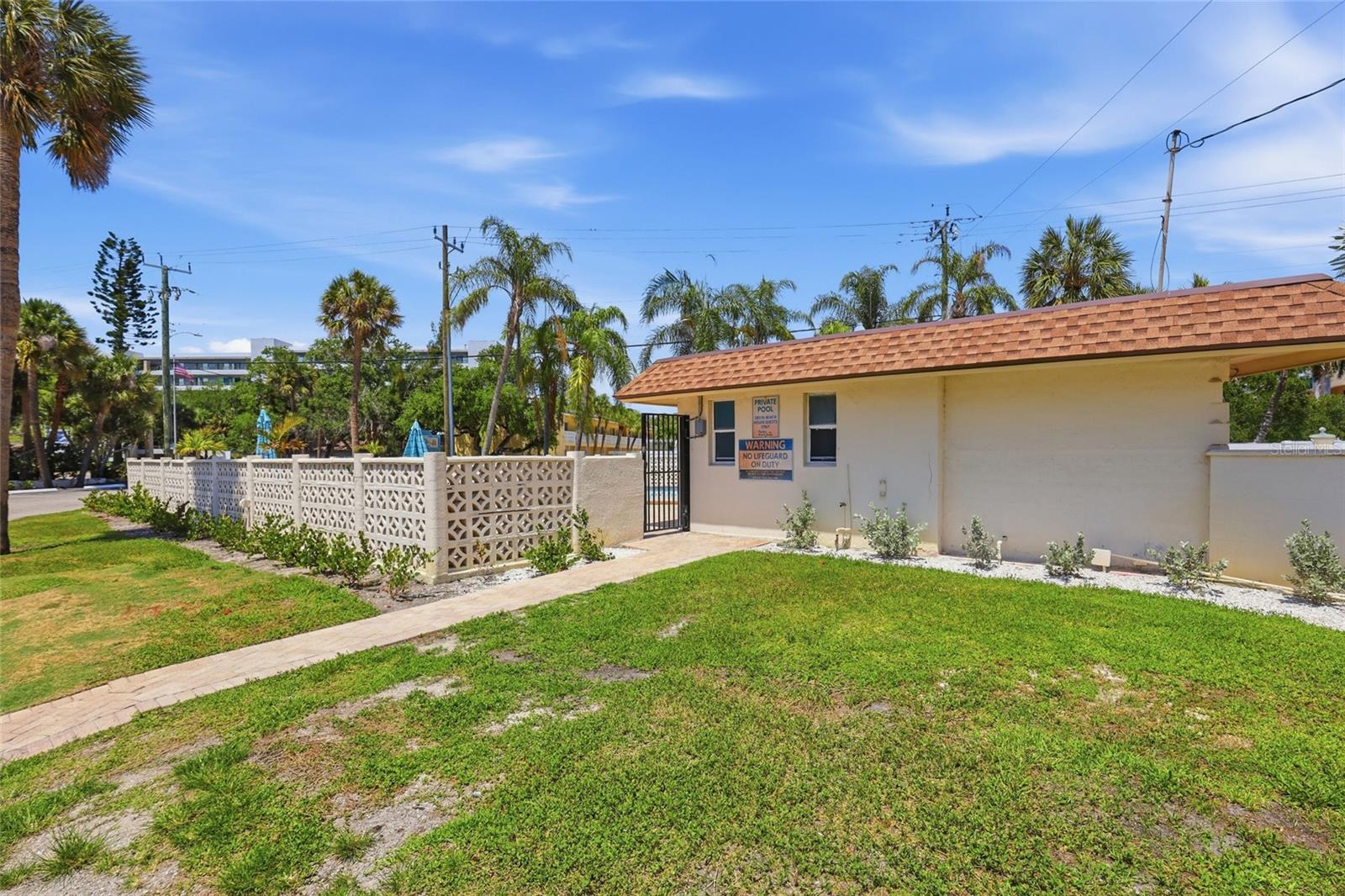 5950 MIDNIGHT PASS RD #101, SARASOTA, FL, 34242