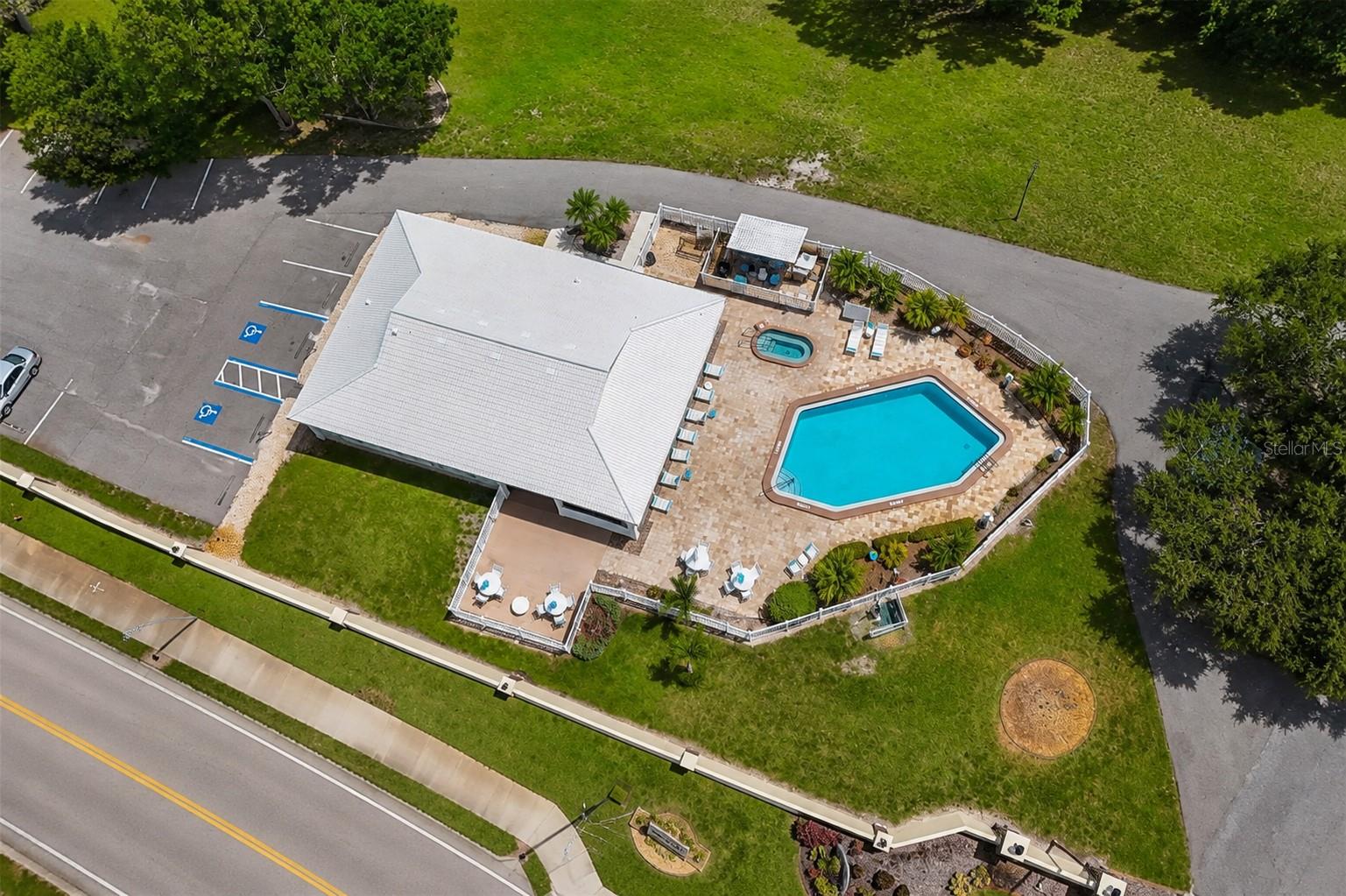 14 IDLE SANDS DR, VENICE, FL, 34293
