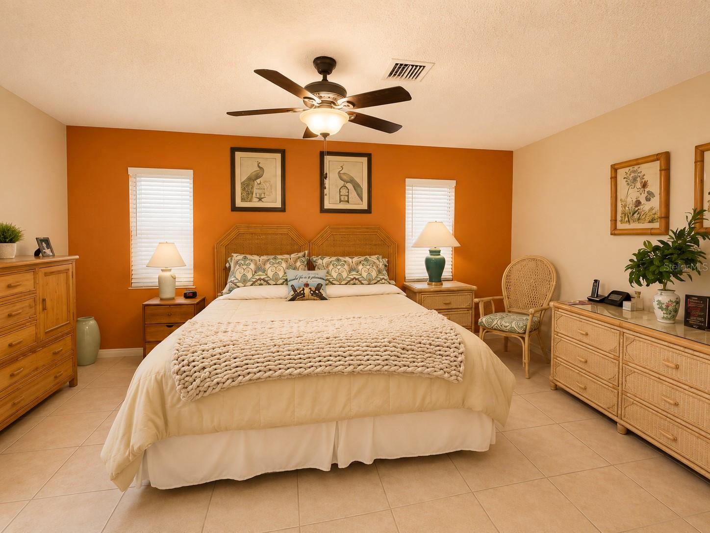 14 IDLE SANDS DR, VENICE, FL, 34293