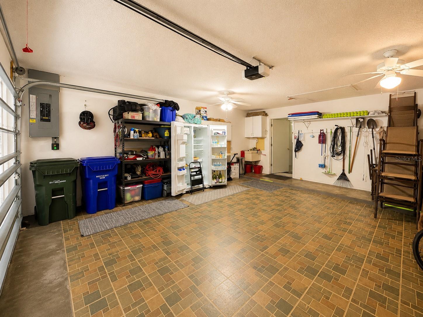 14 IDLE SANDS DR, VENICE, FL, 34293