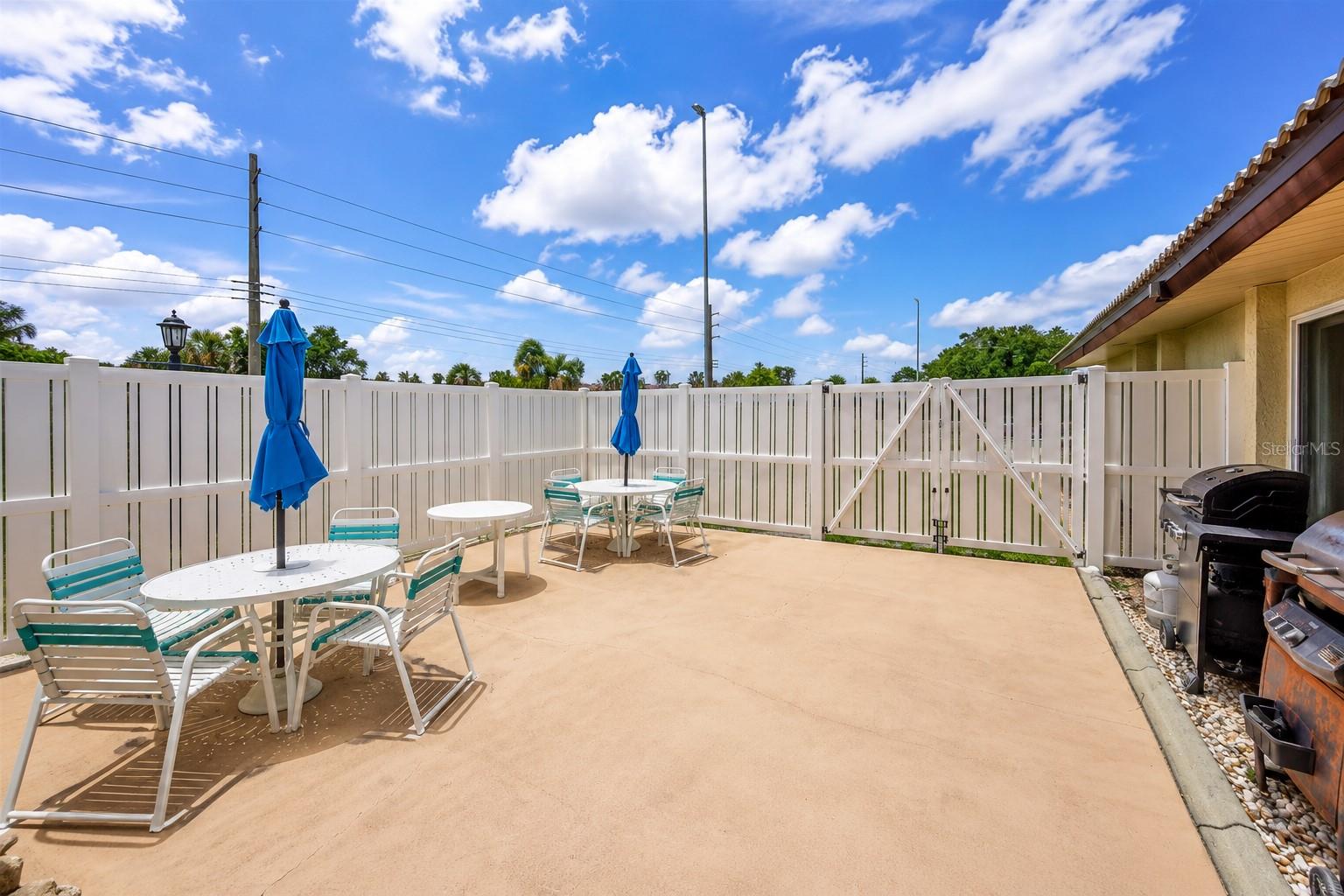 14 IDLE SANDS DR, VENICE, FL, 34293