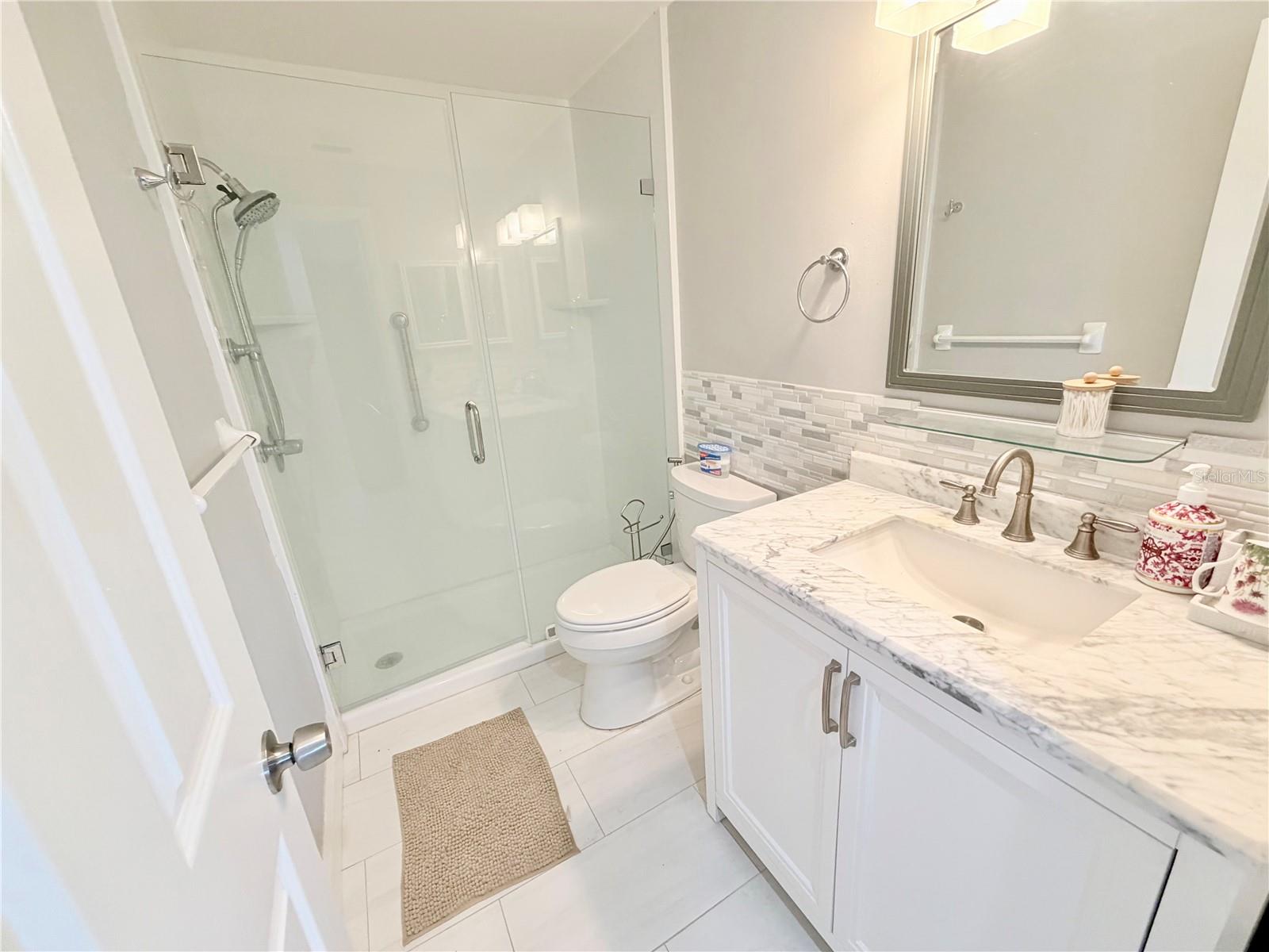2513 GULF BLVD, BELLEAIR BEACH, FL, 33786