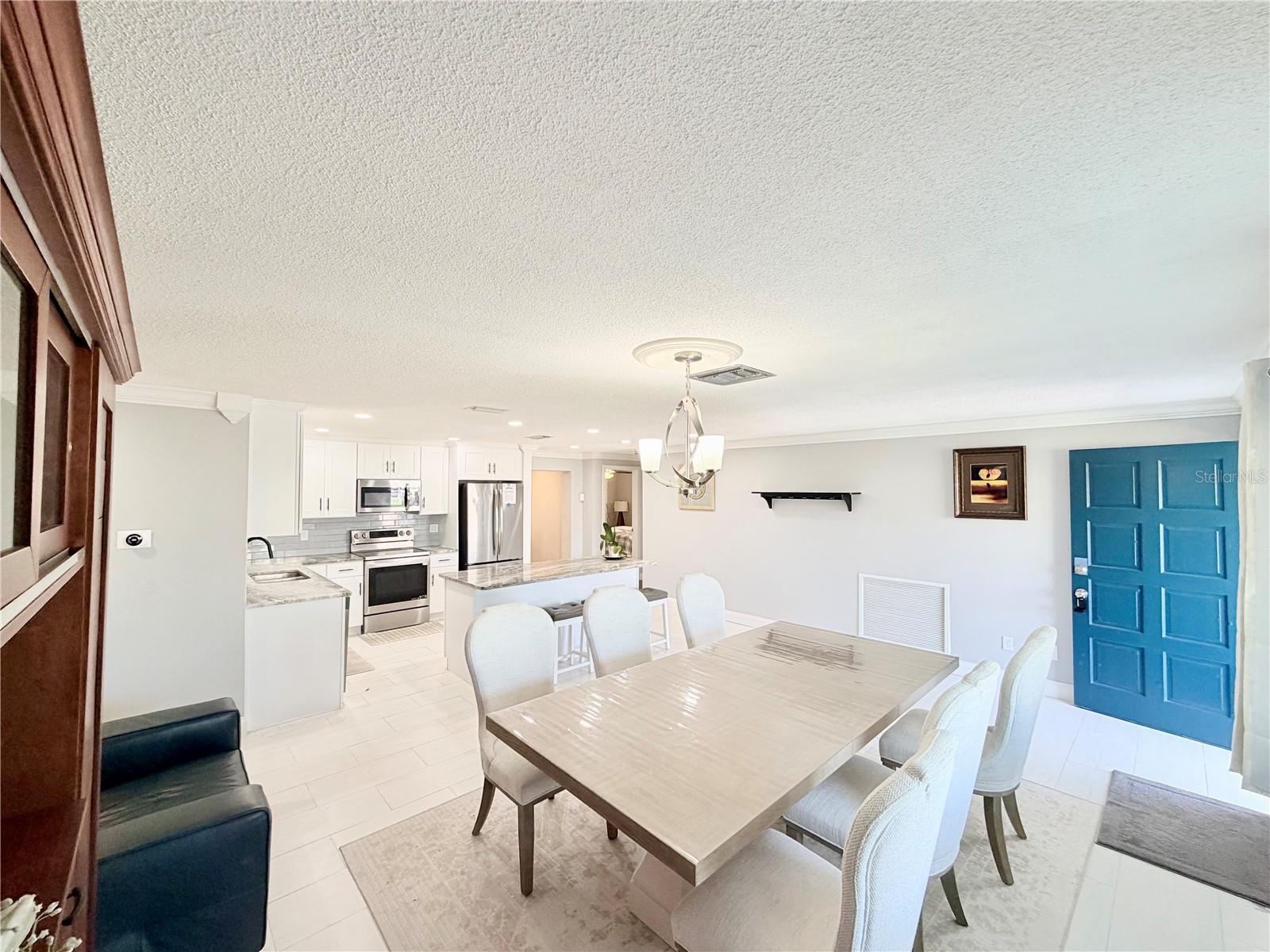 2513 GULF BLVD, BELLEAIR BEACH, FL, 33786