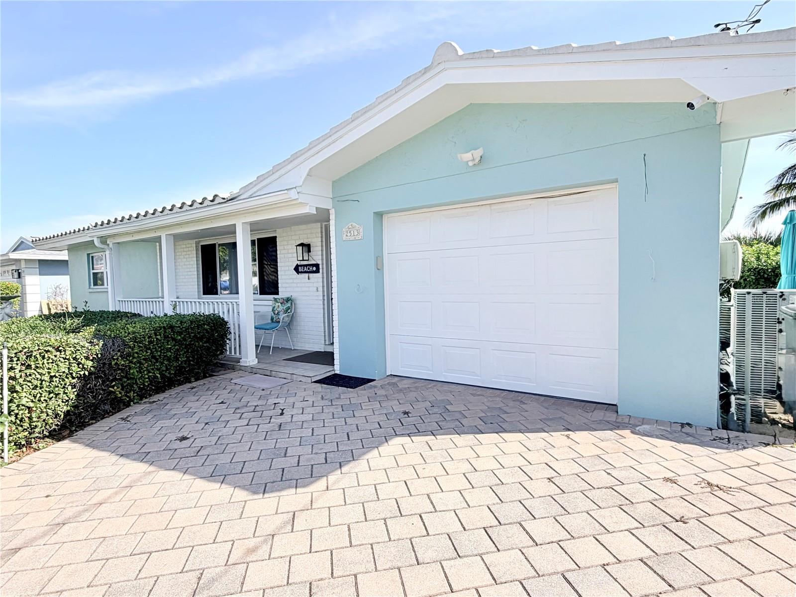 2513 GULF BLVD, BELLEAIR BEACH, FL, 33786