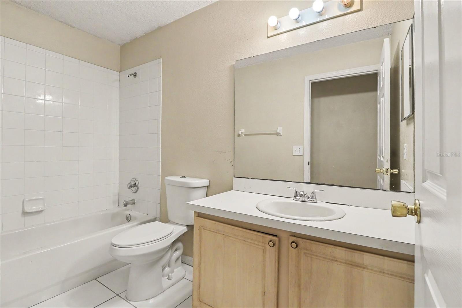 1040 PINEVIEW CT, APOPKA, FL, 32712