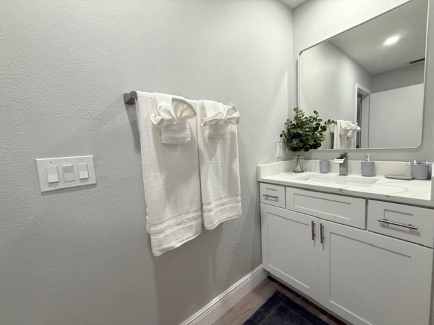 332 AVENUE D SE, WINTER HAVEN, FL, 33880