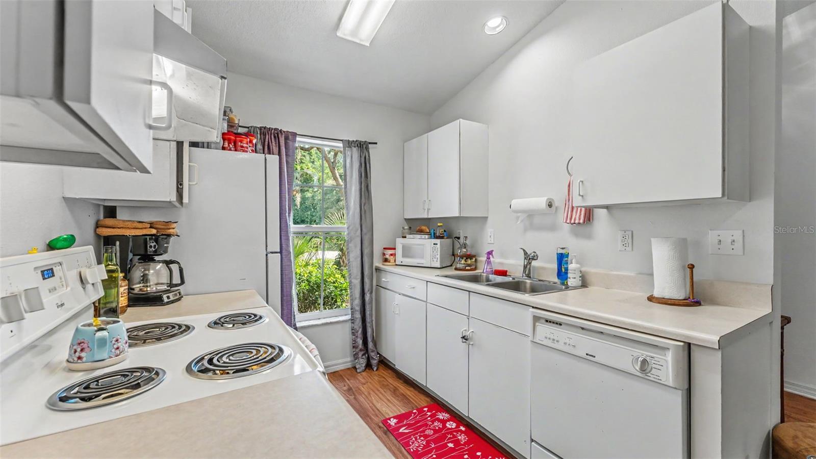 3220 COURTNEY DR, LAKE WALES, FL, 33898