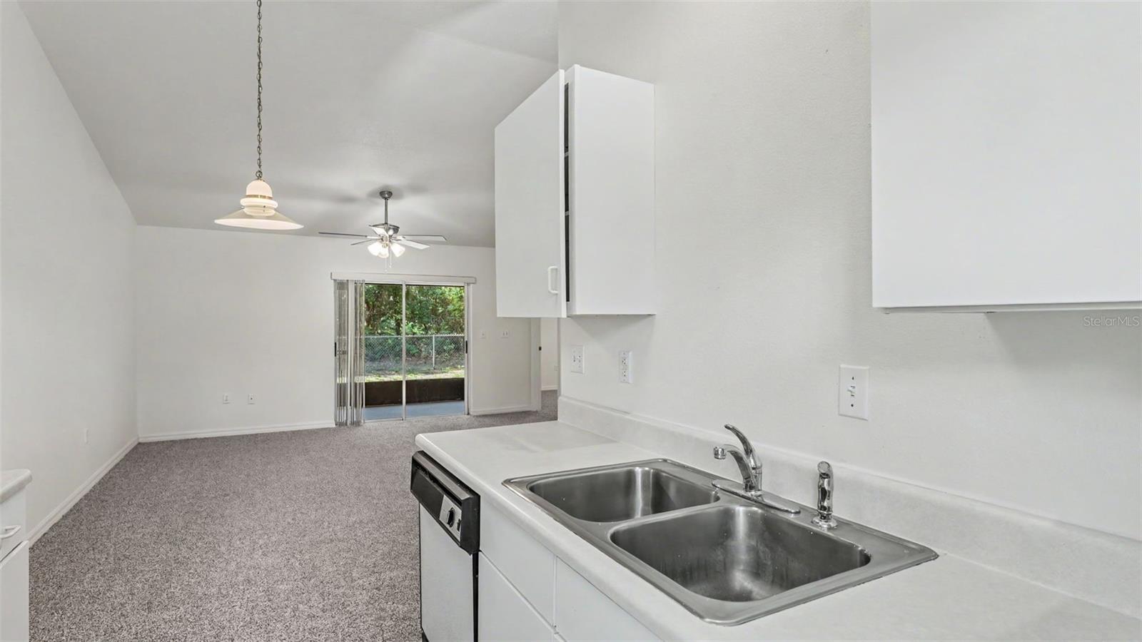 3220 COURTNEY DR, LAKE WALES, FL, 33898