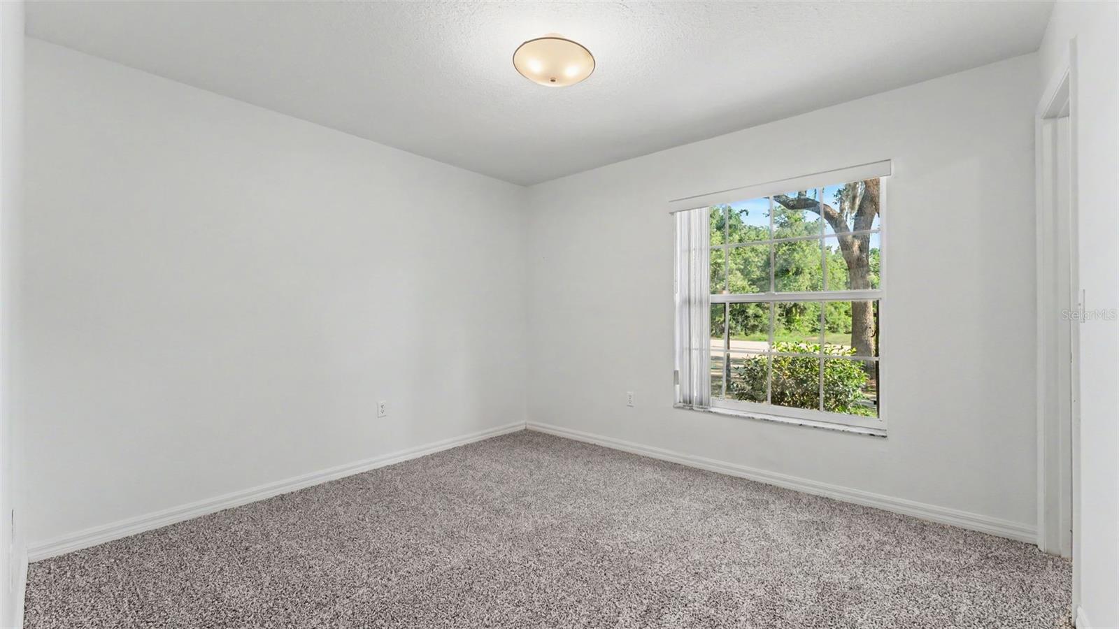 3220 COURTNEY DR, LAKE WALES, FL, 33898