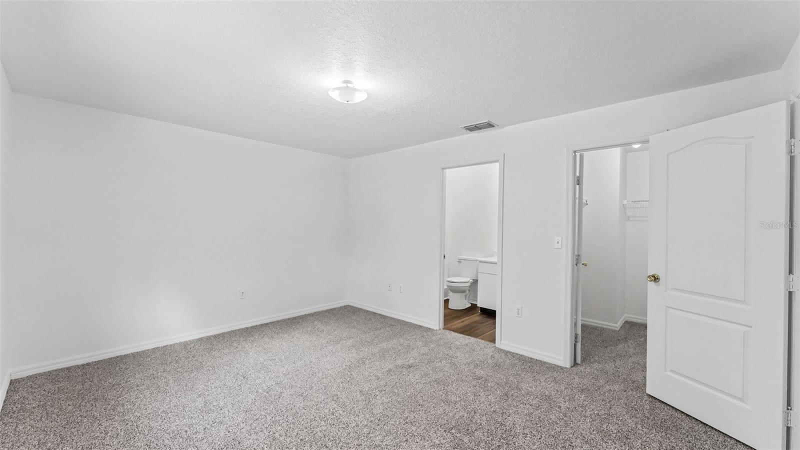 3220 COURTNEY DR, LAKE WALES, FL, 33898