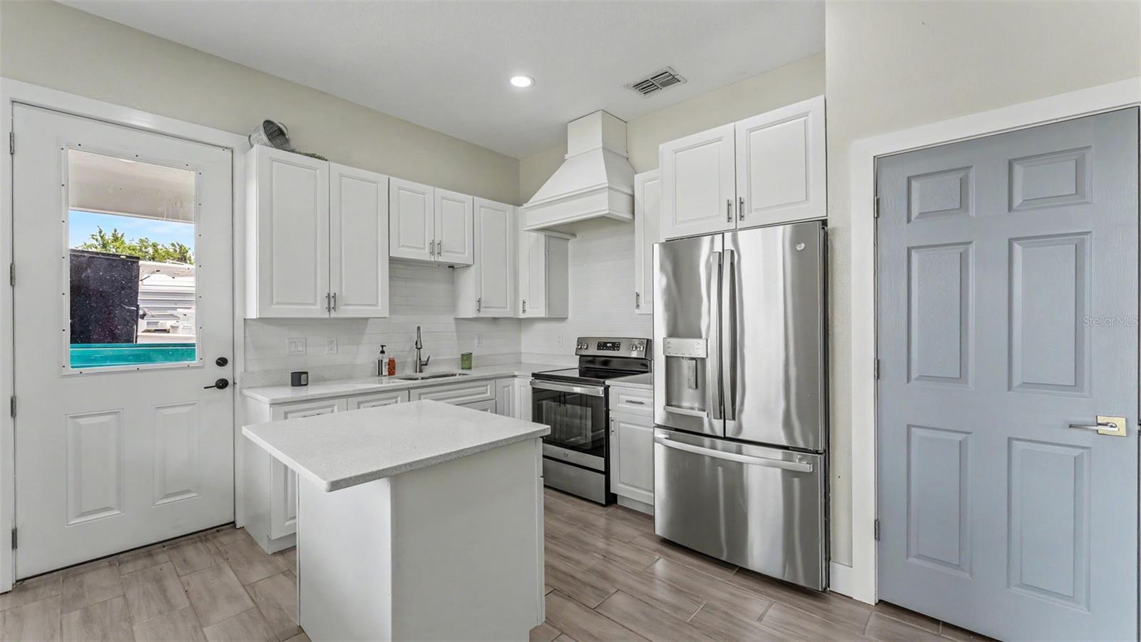 3111 BELL BEGINNINGS CT, PLANT CITY, FL, 33565