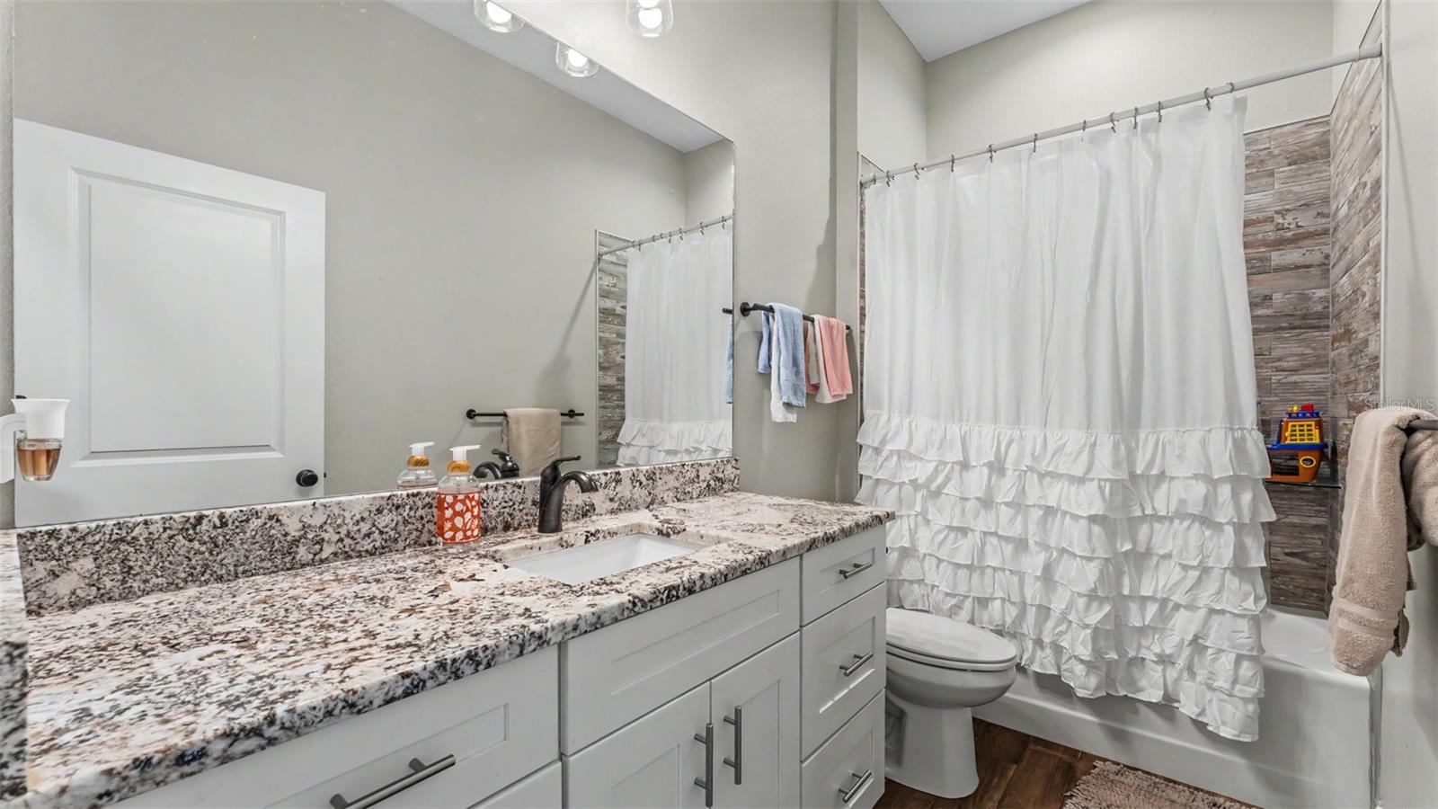 3111 BELL BEGINNINGS CT, PLANT CITY, FL, 33565