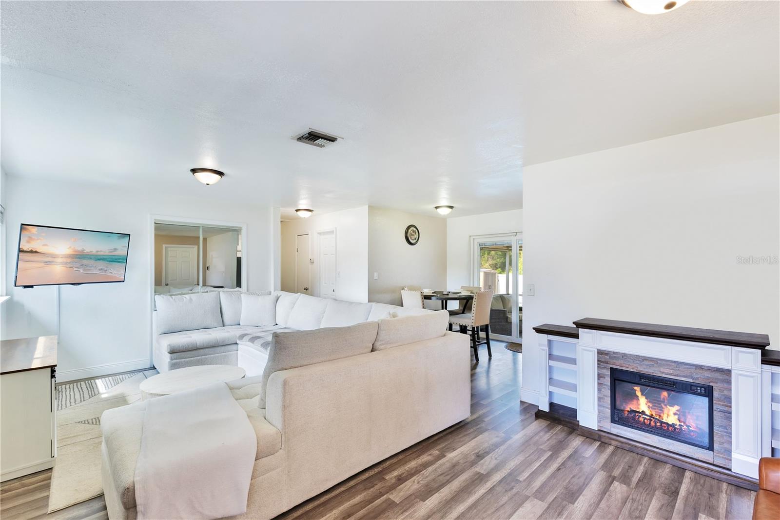 4 CHANNING AVE, ORLANDO, FL, 32811